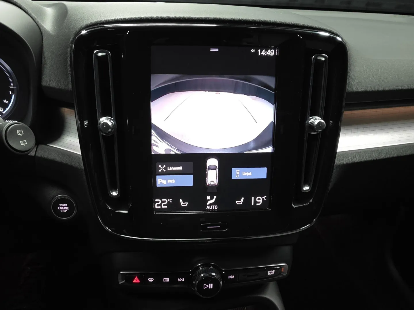 Autokuva 14 - JMZ-205