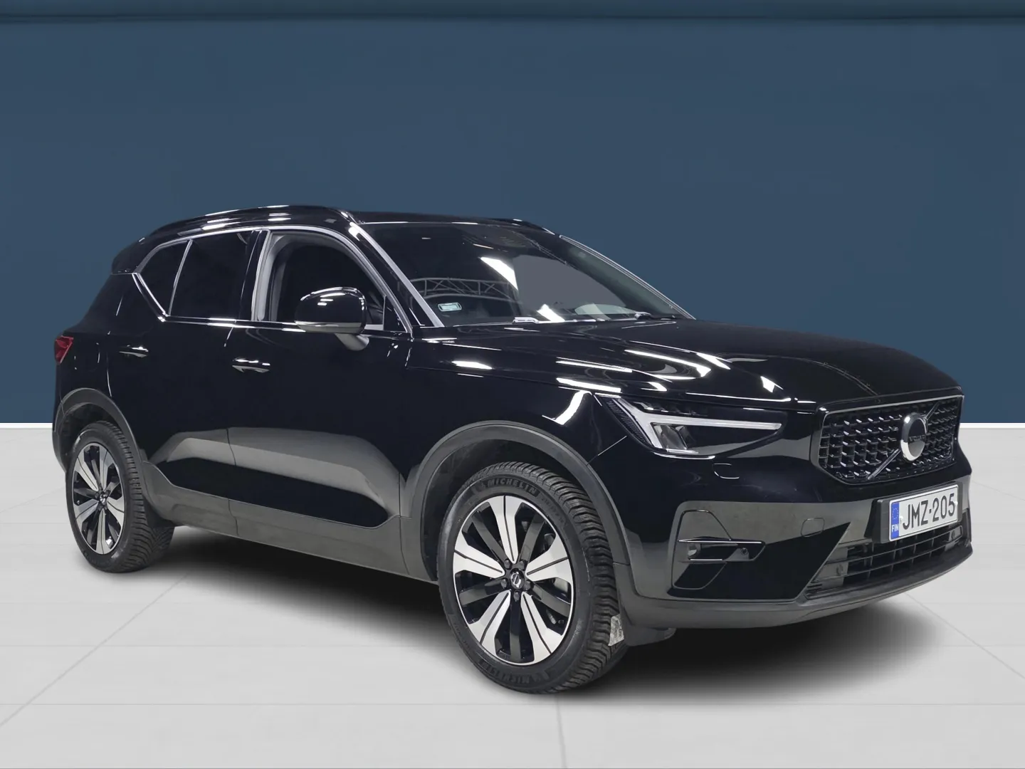 Autokuva 3 - JMZ-205