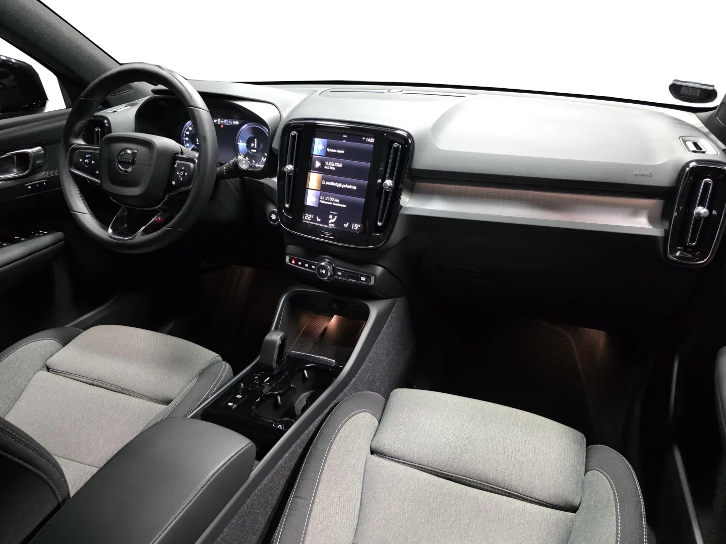 Autokuva 17 - JMZ-205