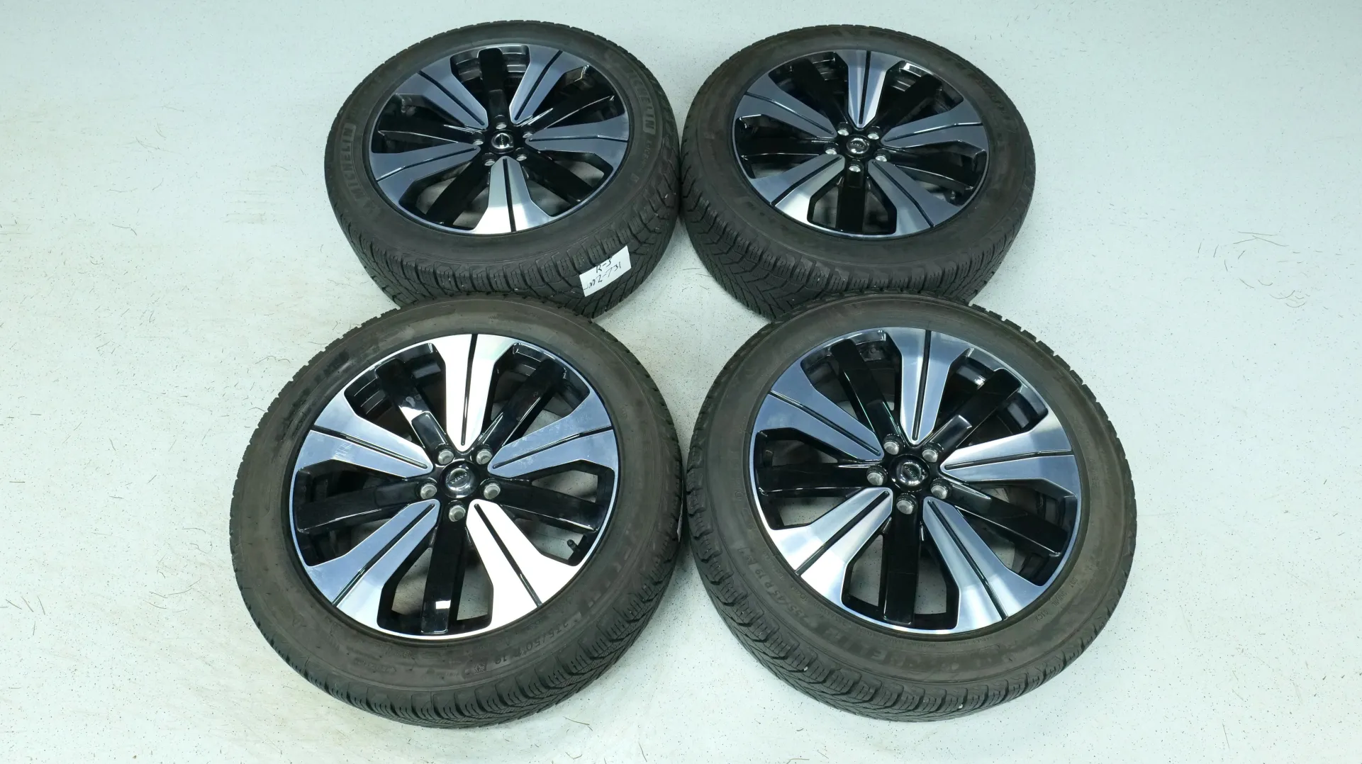 Autokuva 20 - JMZ-731