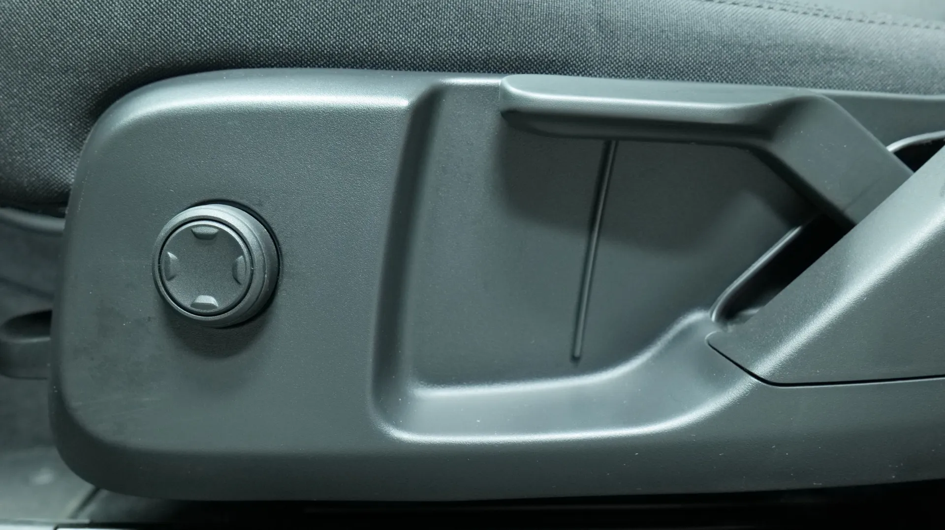 Autokuva 10 - JMZ-731