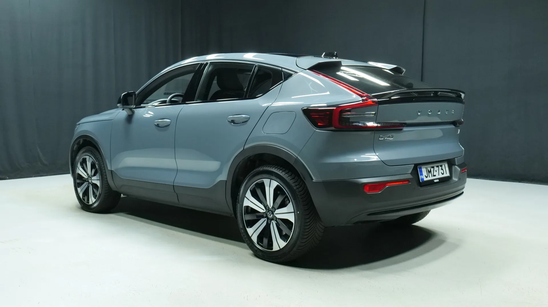 Autokuva 2 - JMZ-731