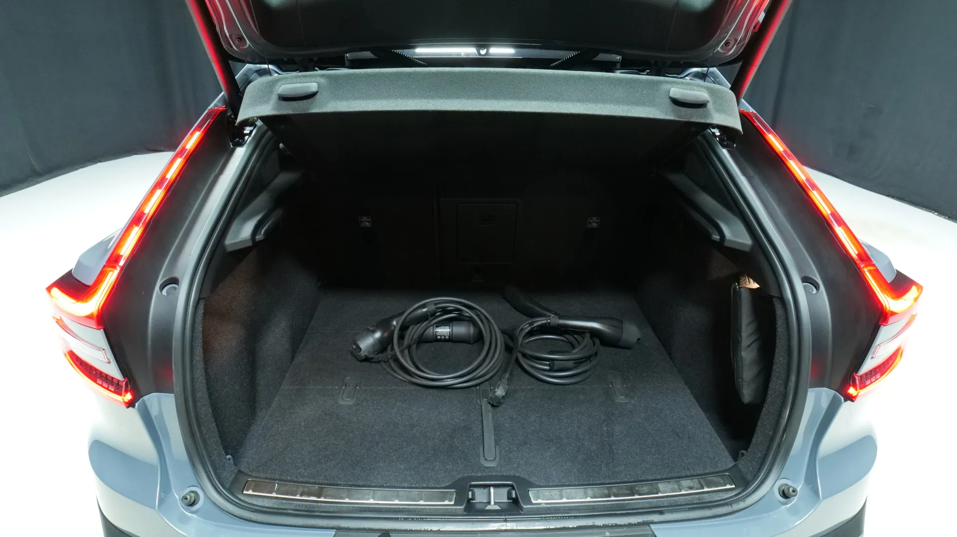 Autokuva 16 - JMZ-731