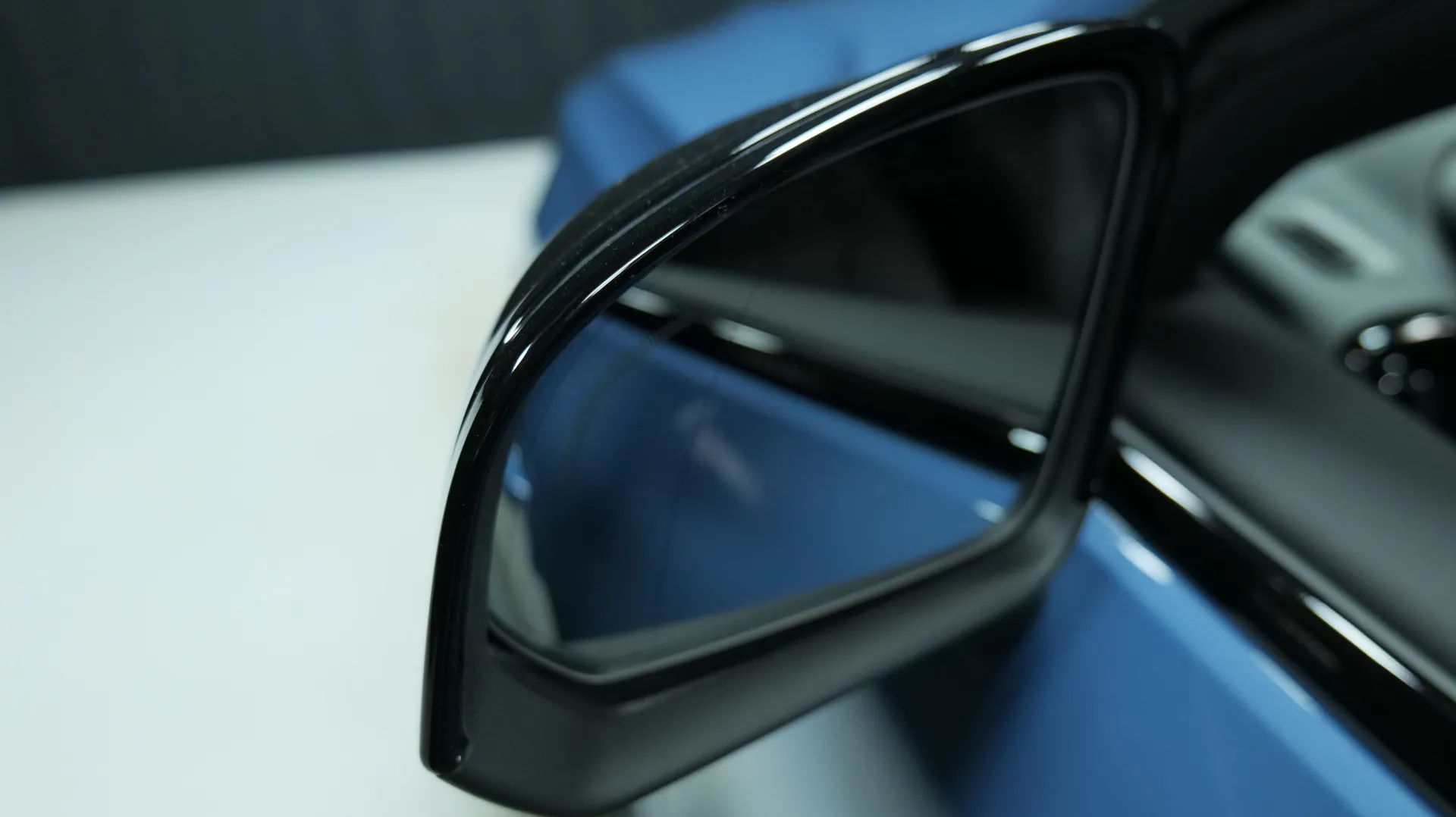 Autokuva 14 - JMZ-759