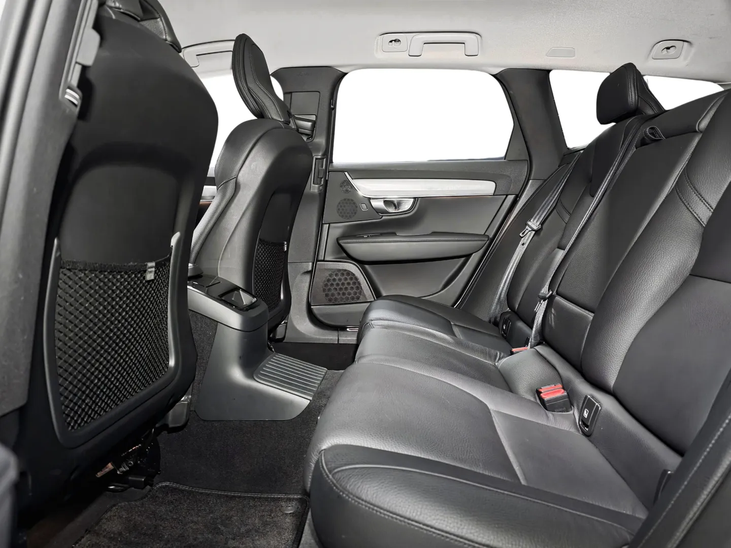 Autokuva 9 - JNE-456