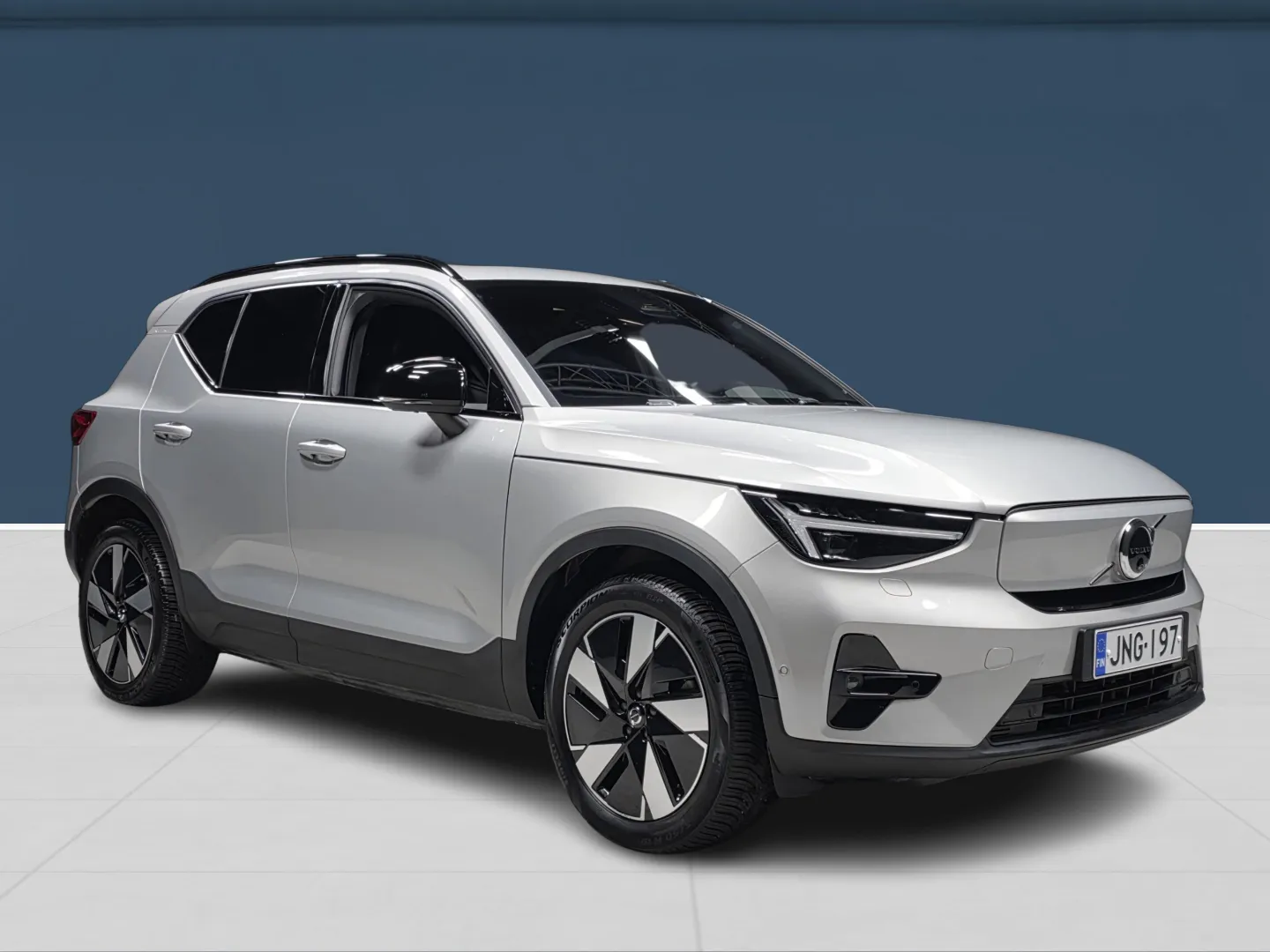 Autokuva 3 - JNG-197