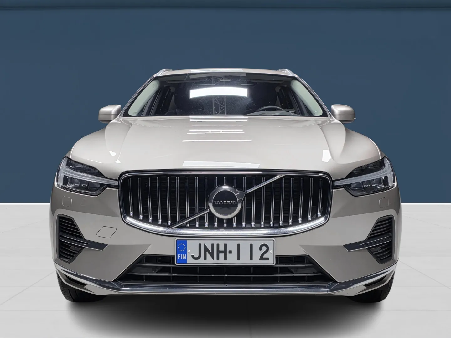 Autokuva 2 - JNH-112