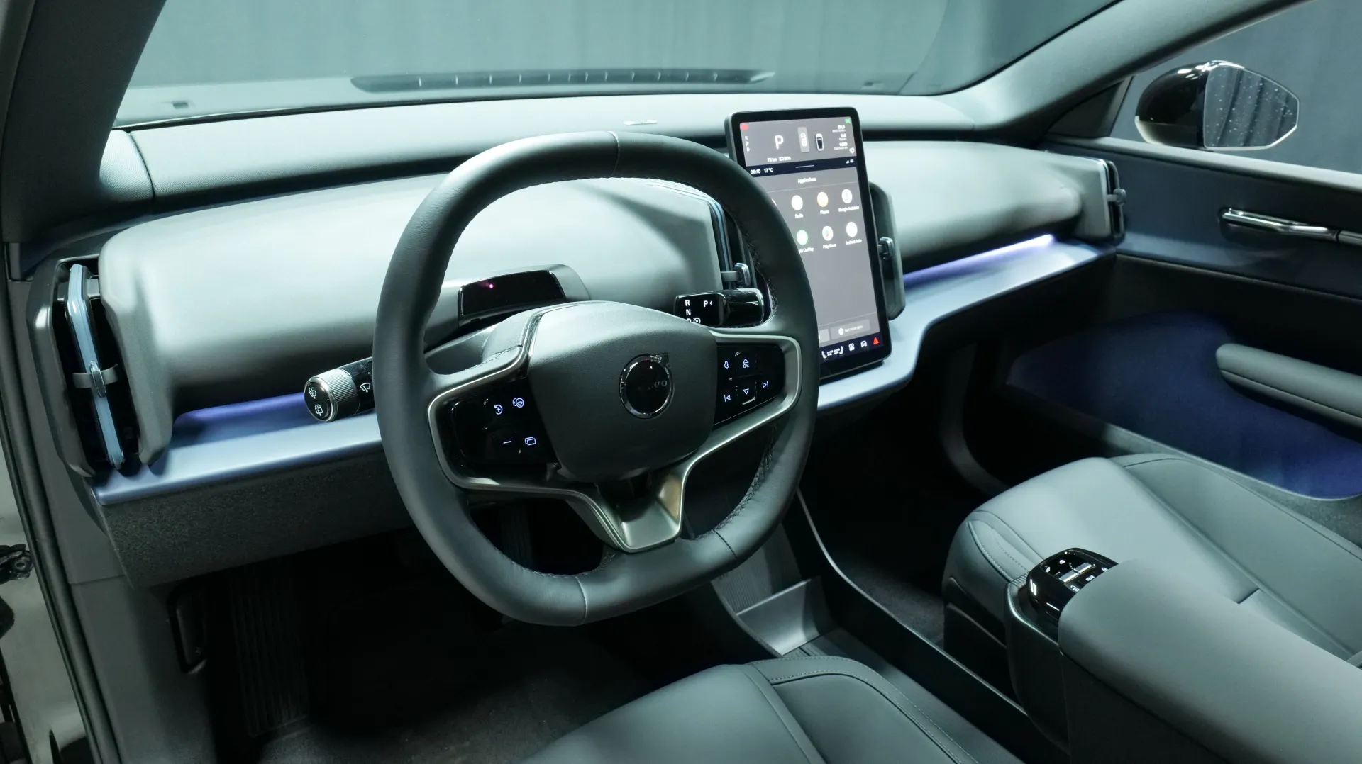 Autokuva 10 - JNI-217