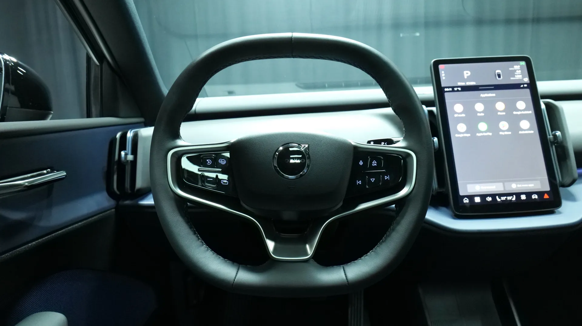 Autokuva 13 - JNI-217