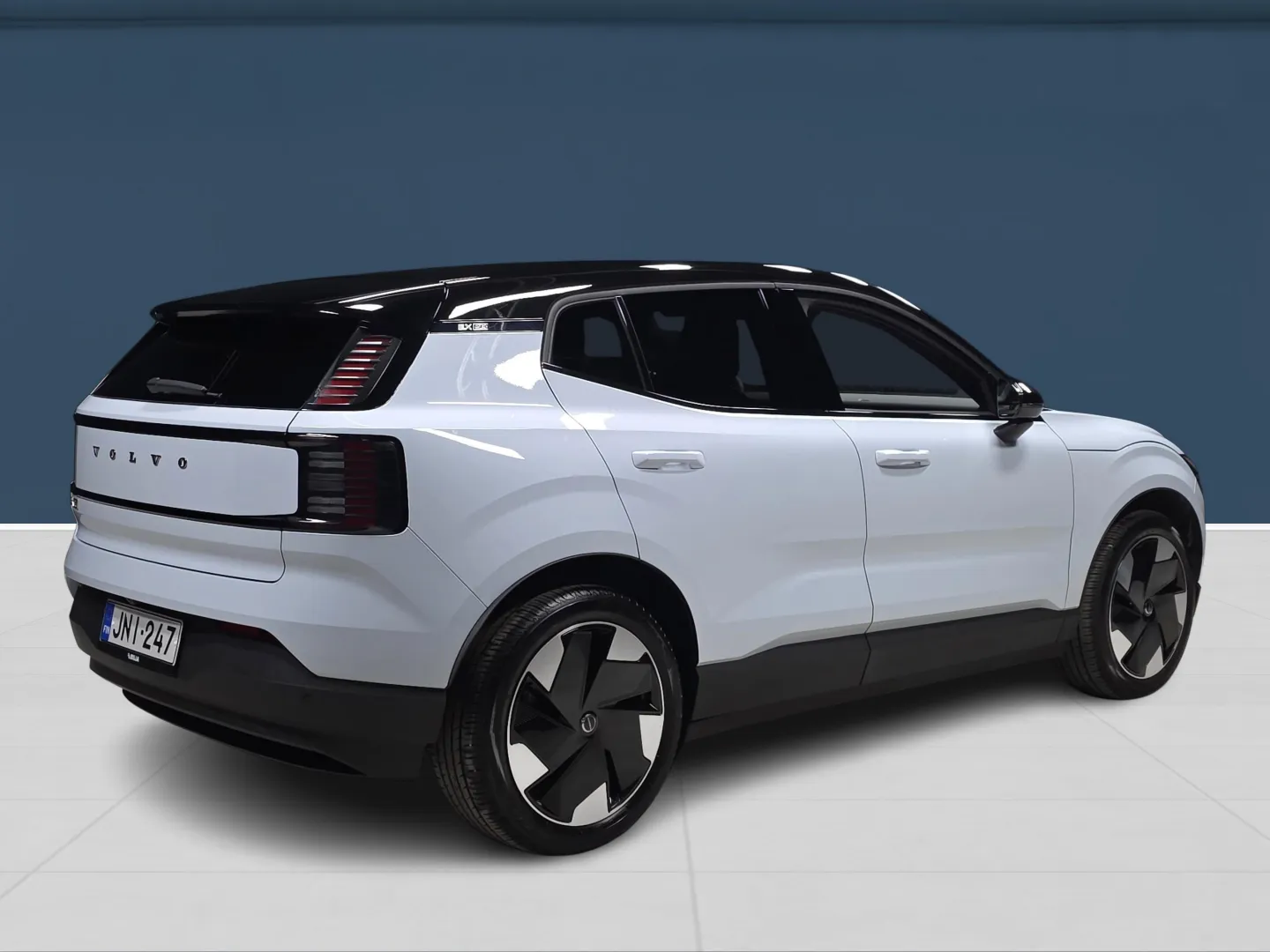 Autokuva 4 - JNI-247