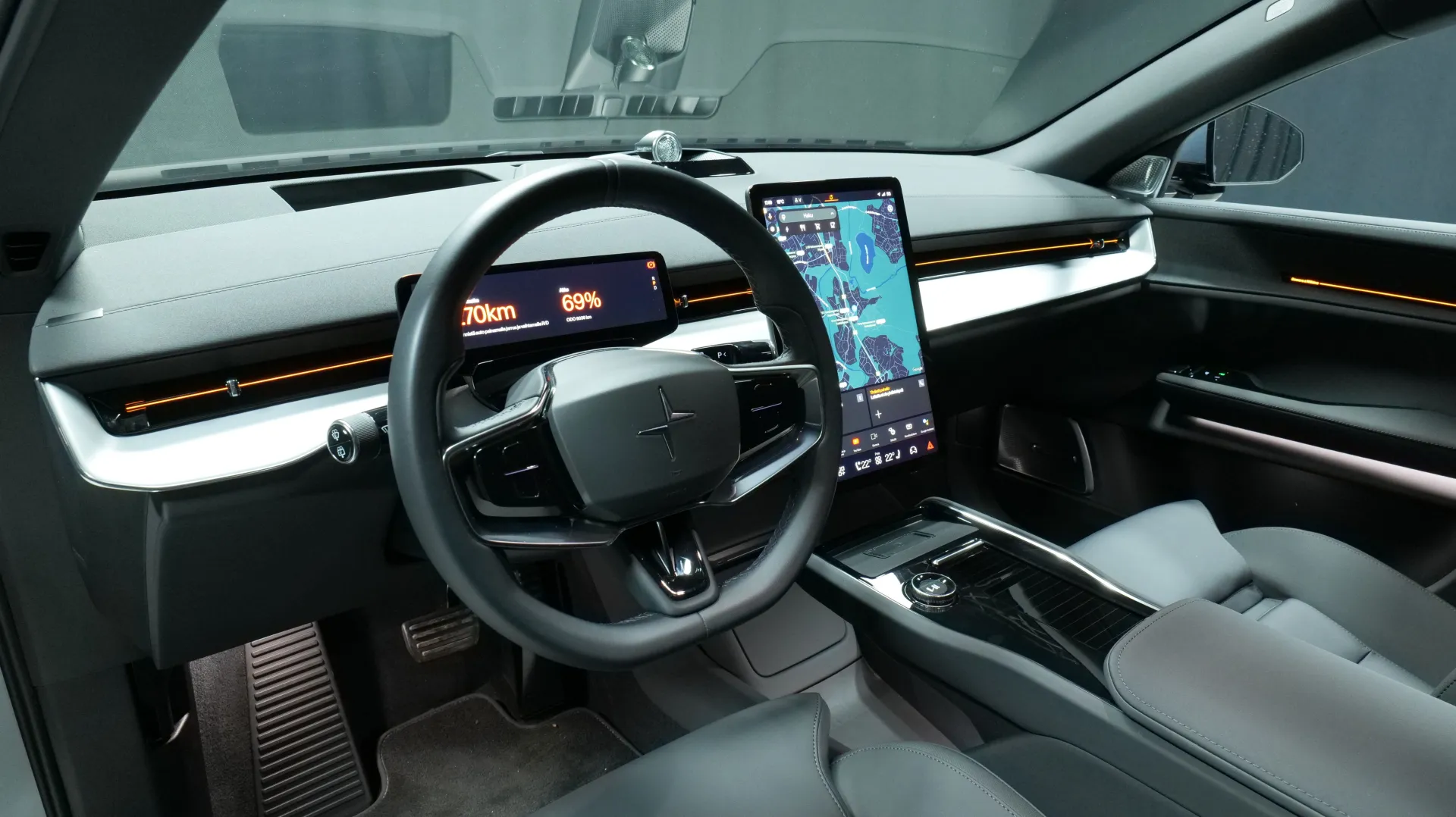 Autokuva 14 - JNJ-534