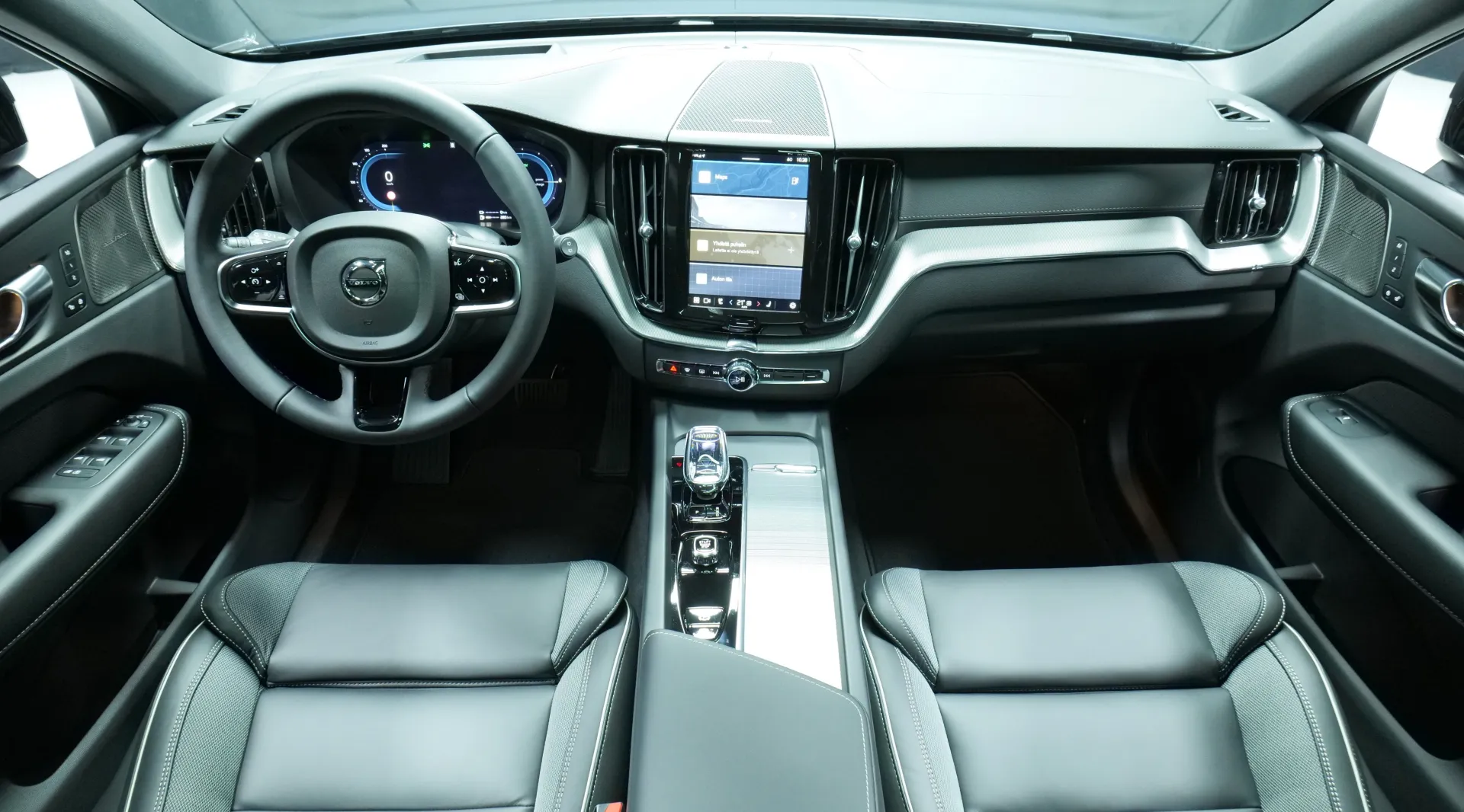 Autokuva 14 - JNM-254