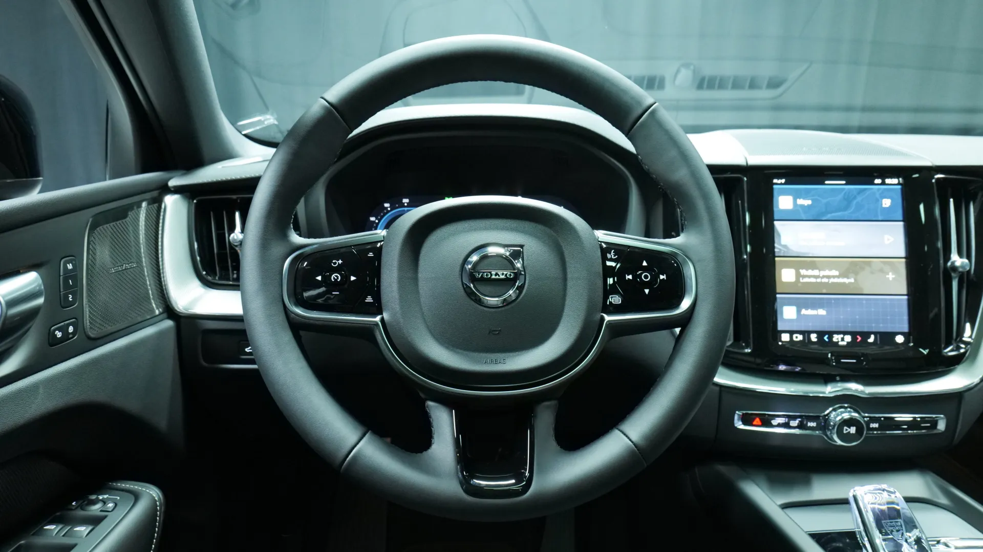 Autokuva 15 - JNM-254