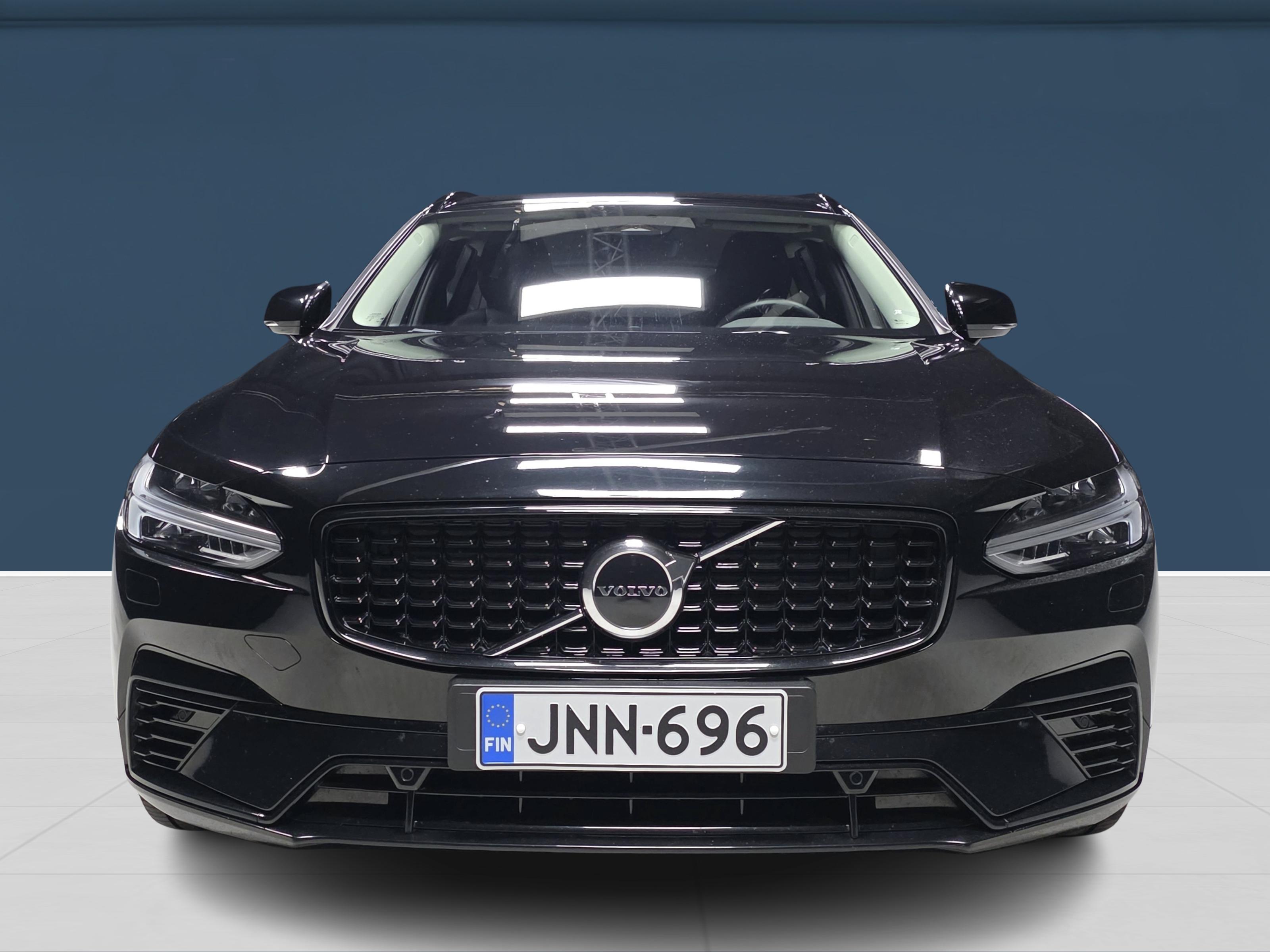Volvo V90 2025, kuva 2/18