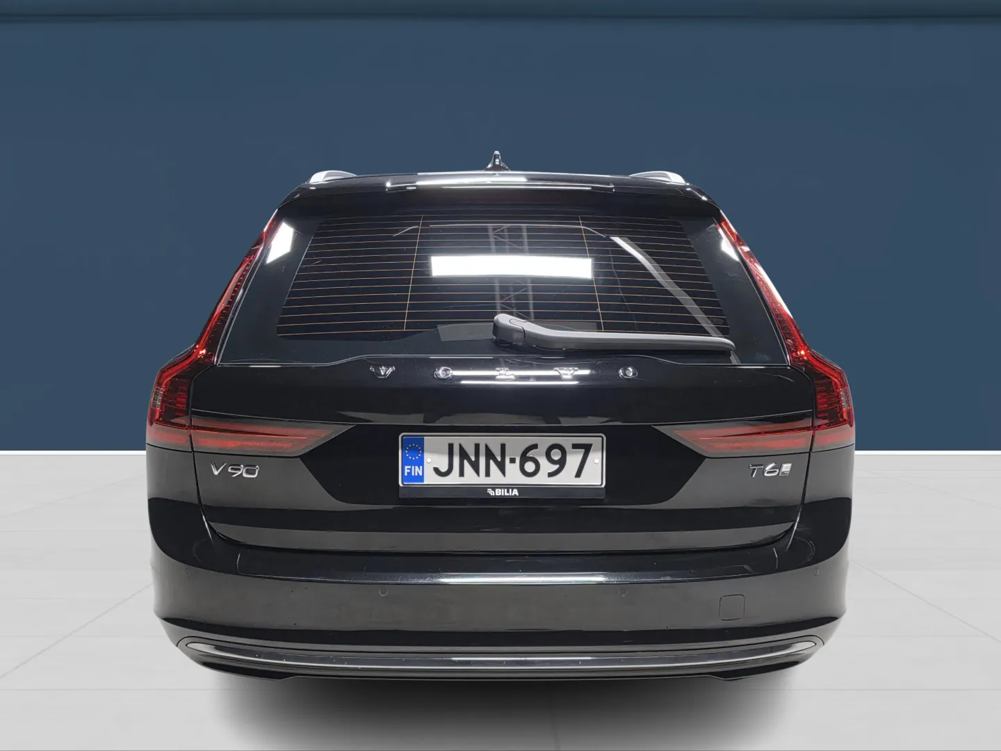 Autokuva 5 - JNN-697