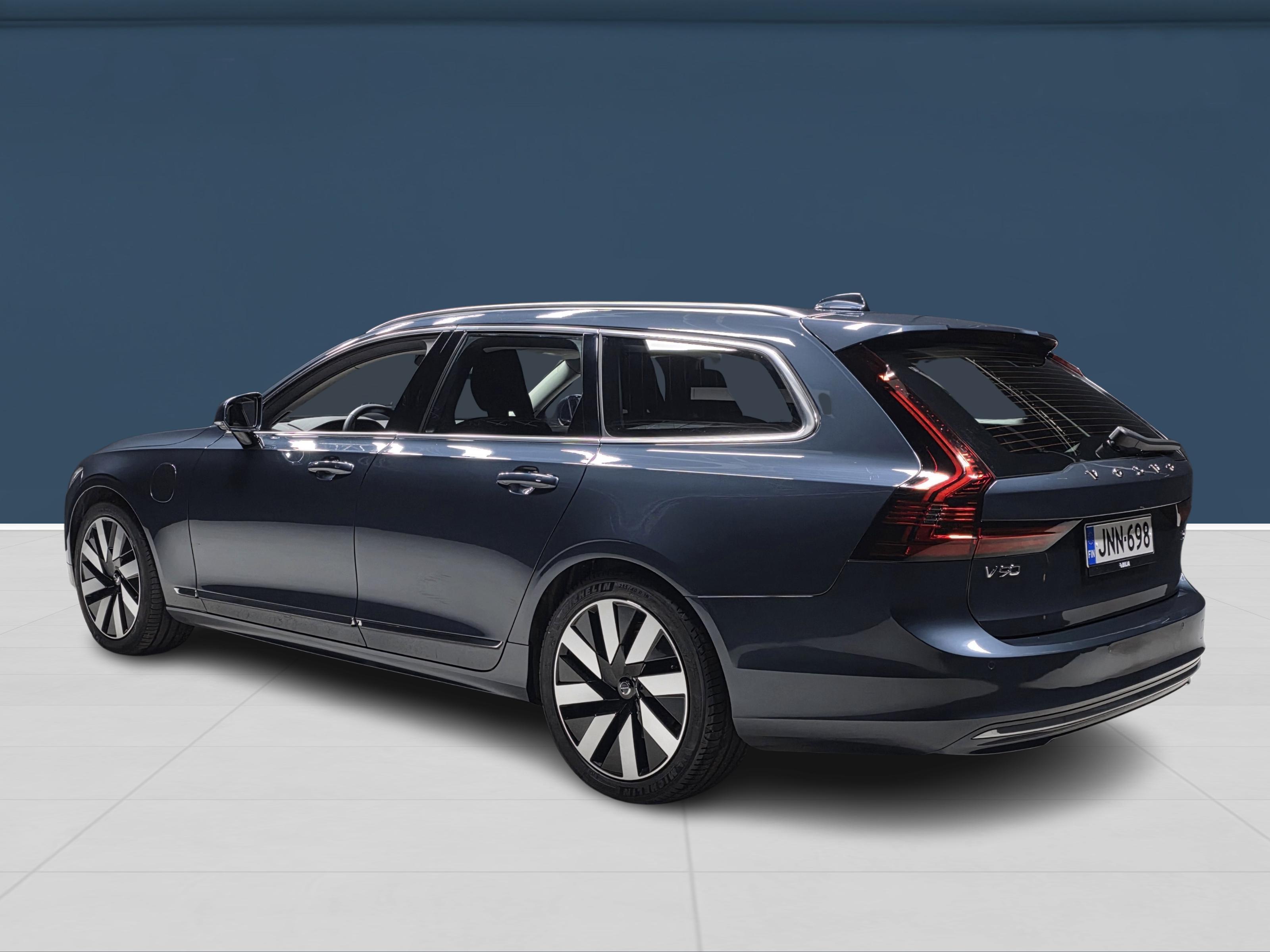 Volvo V90 2025, kuva 6/17