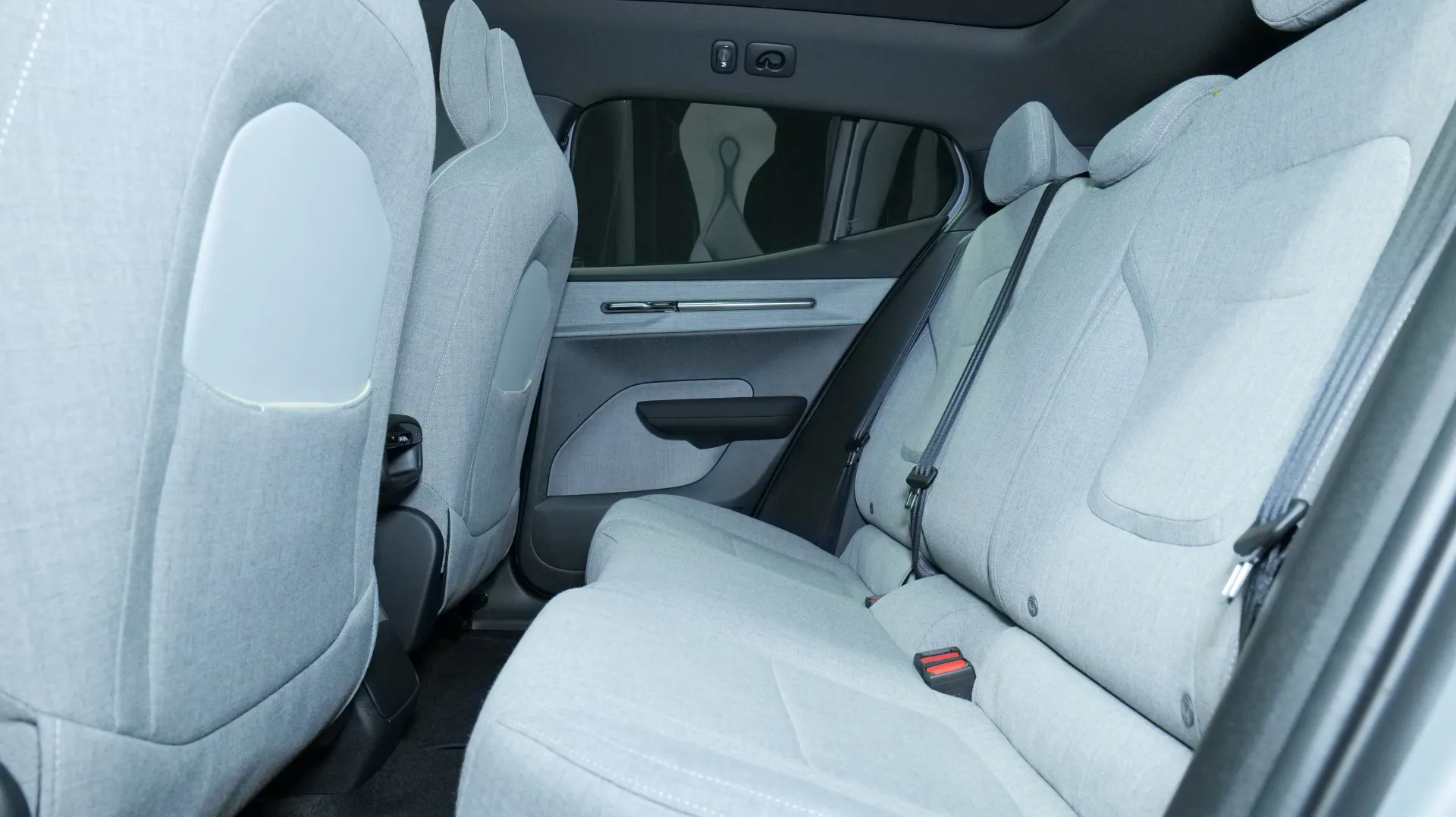 Autokuva 15 - JNO-175