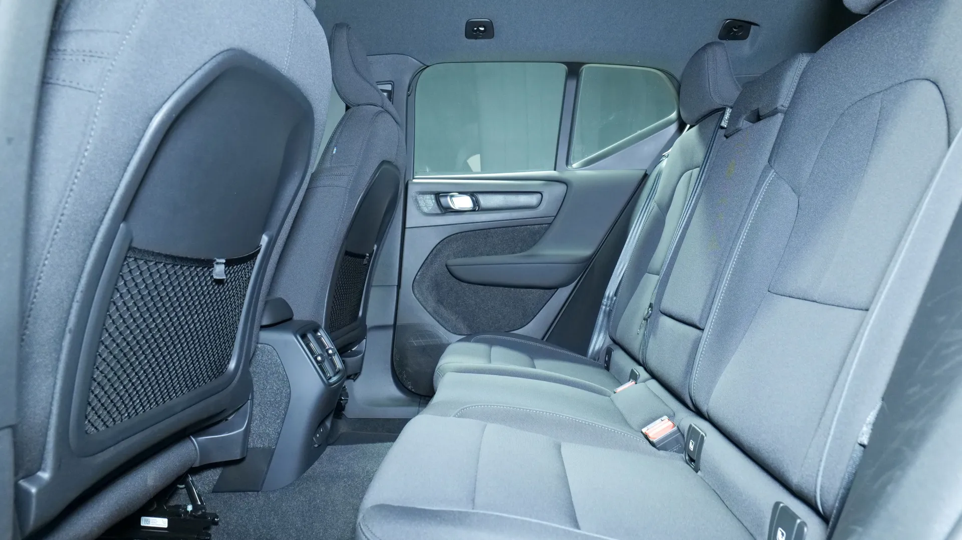 Autokuva 16 - JNT-265