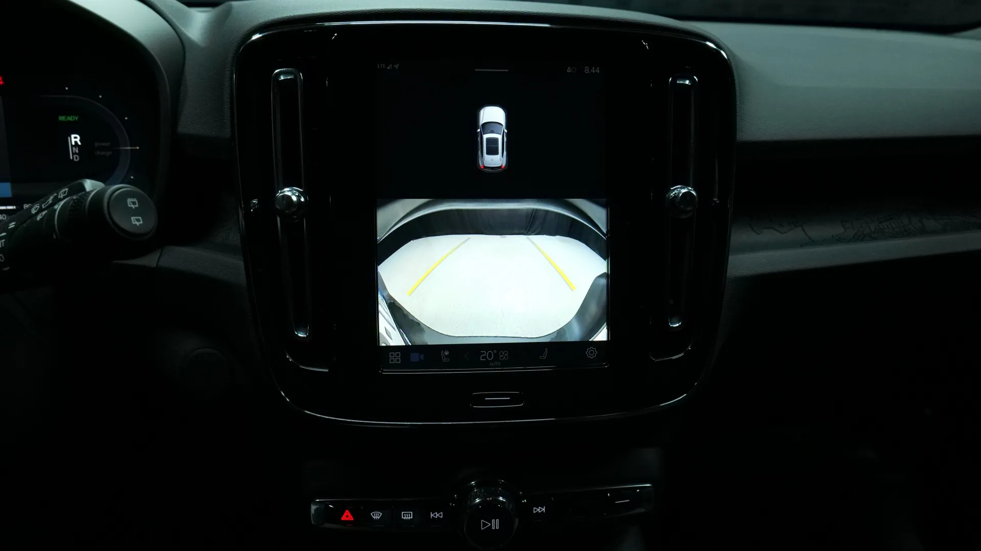 Autokuva 9 - JNT-265