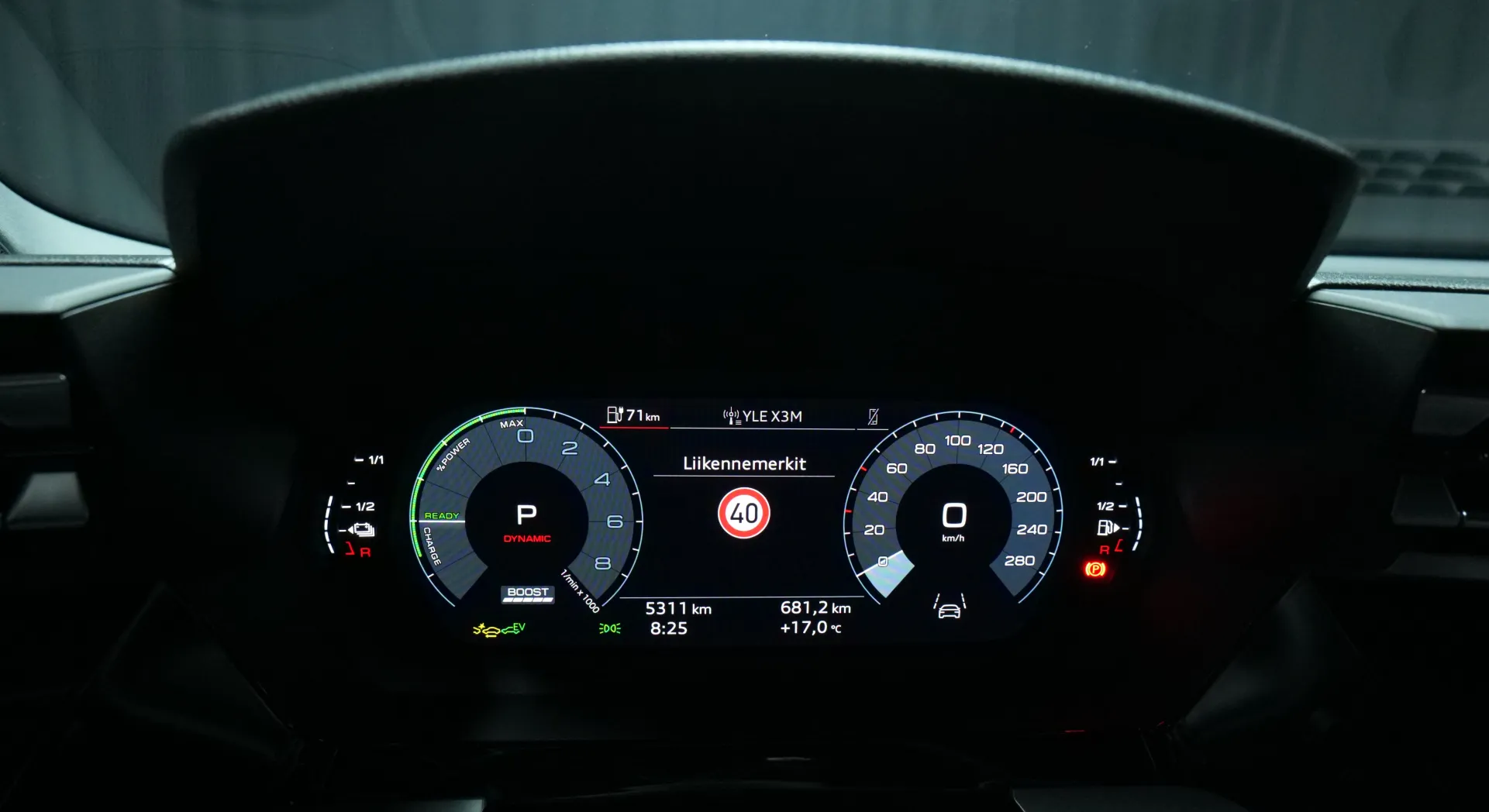 Autokuva 6 - JNT-298