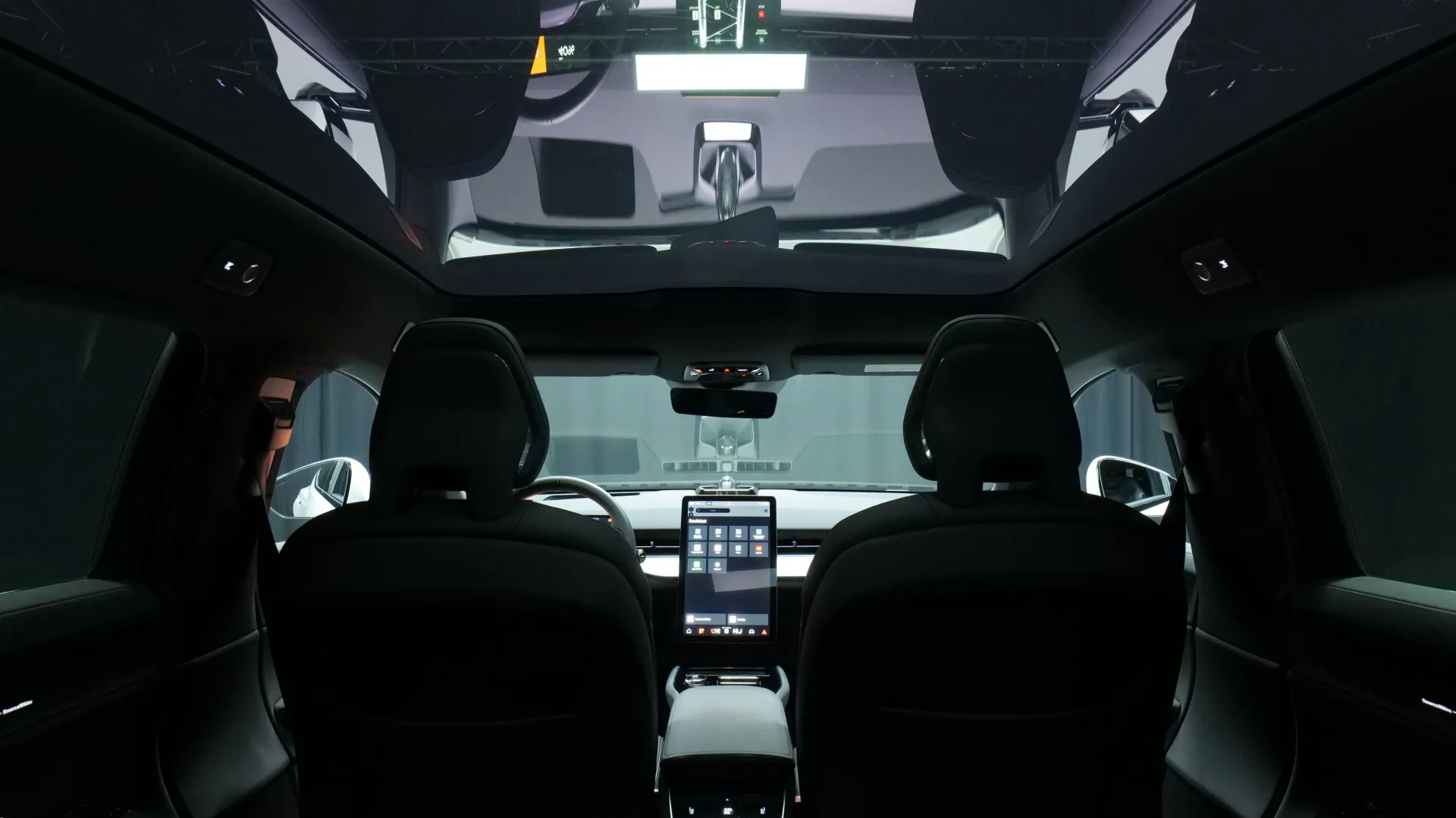 Autokuva 17 - JNT-569