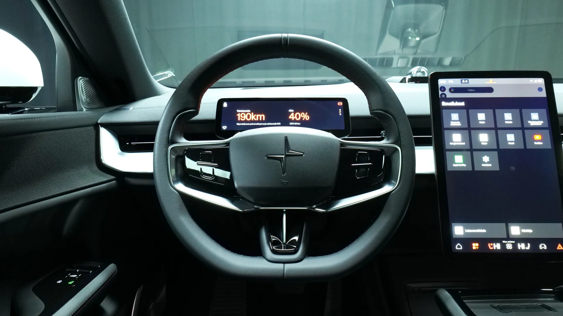 Autokuva 14 - JNT-569