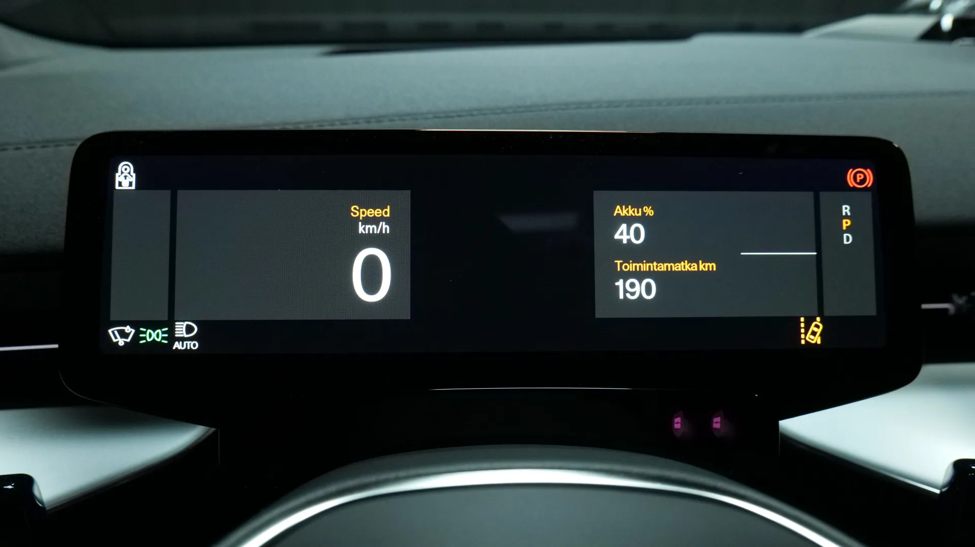 Autokuva 6 - JNT-569