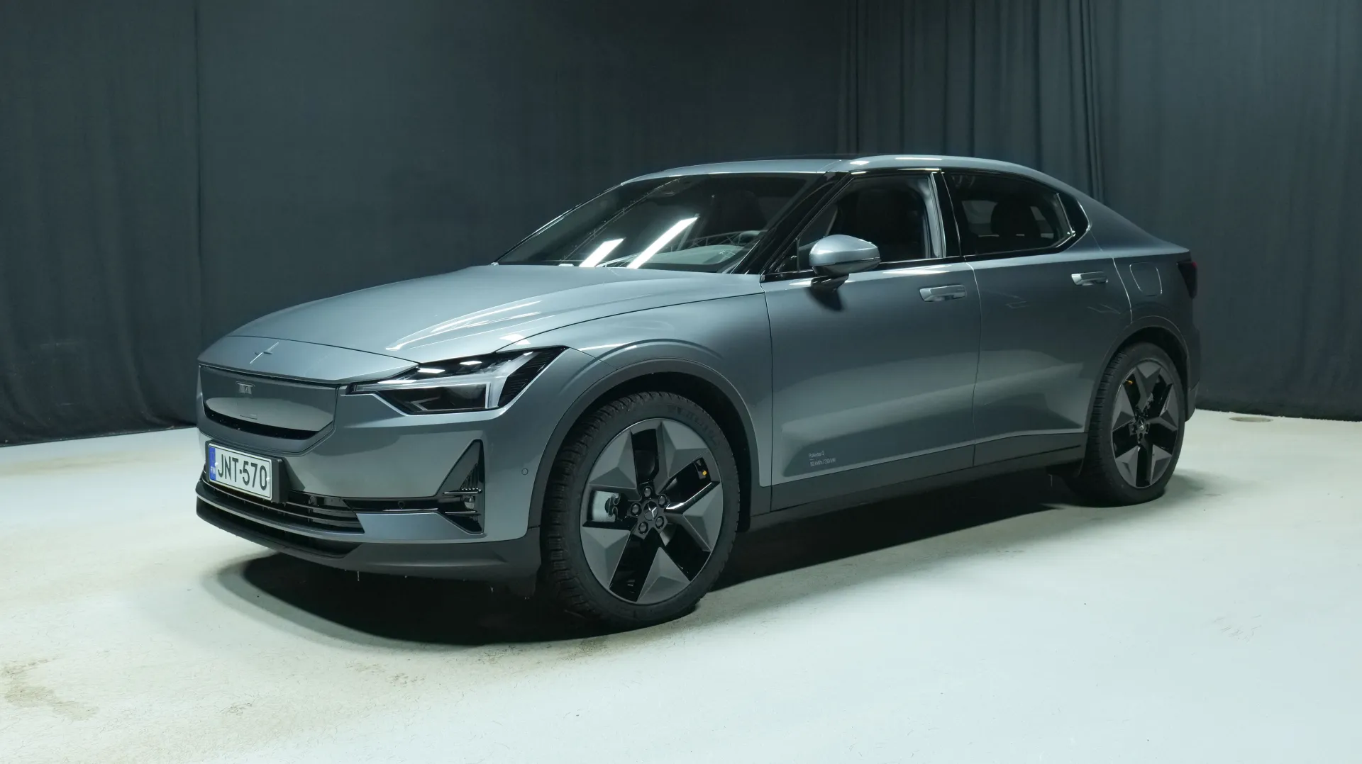 Polestar 2 JNT-570