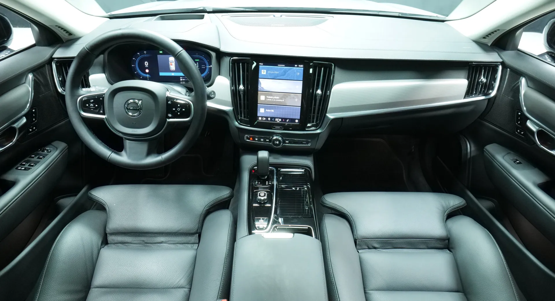 Autokuva 14 - JNU-916