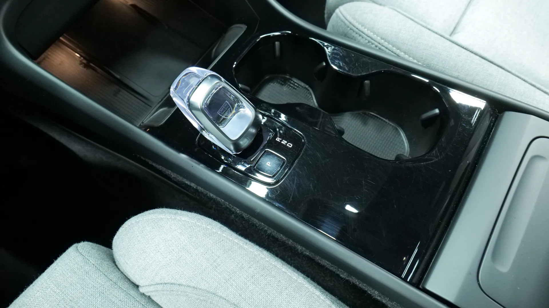 Autokuva 9 - JNY-764