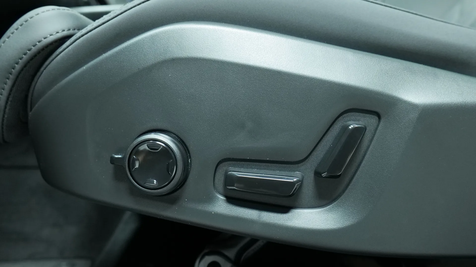 Autokuva 11 - JOG-919