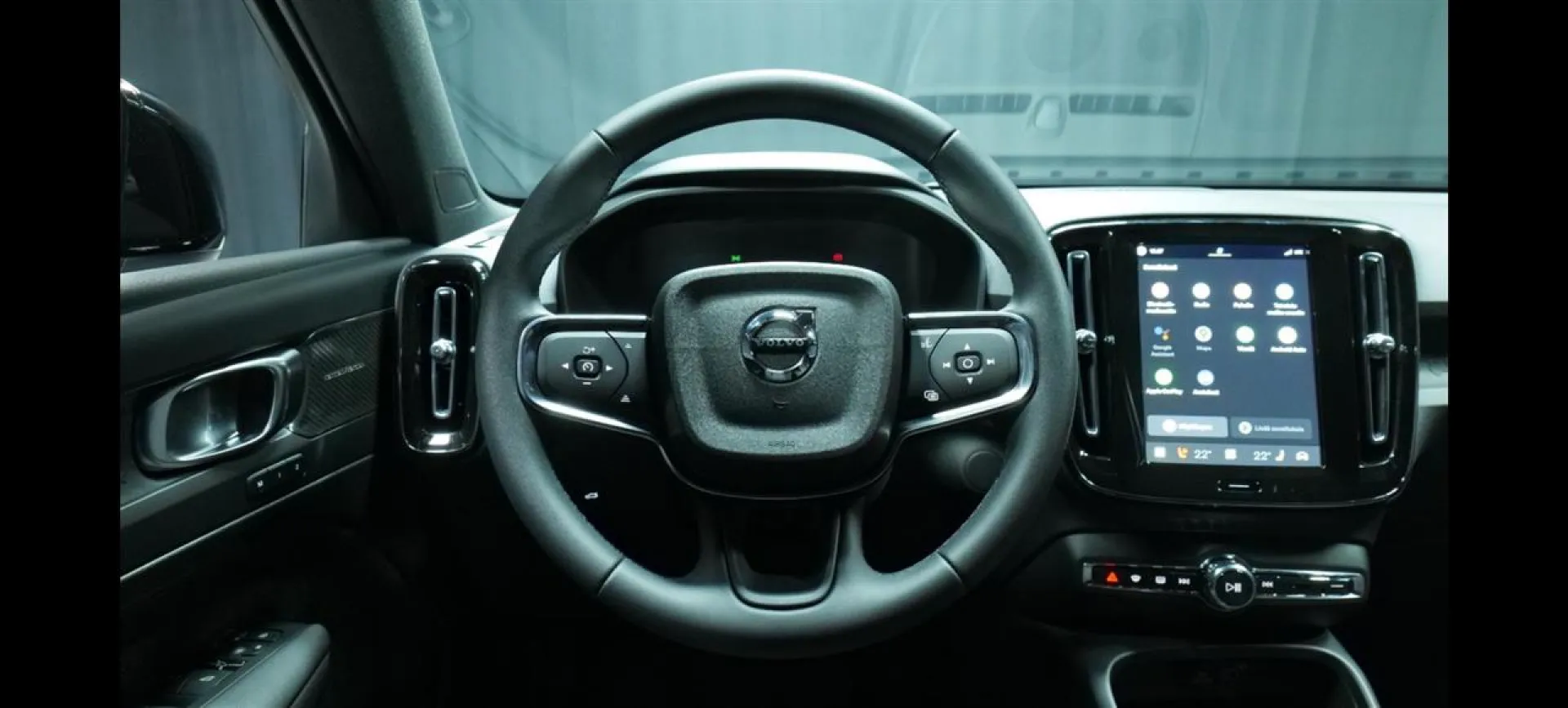 Autokuva 12 - JOJ-411