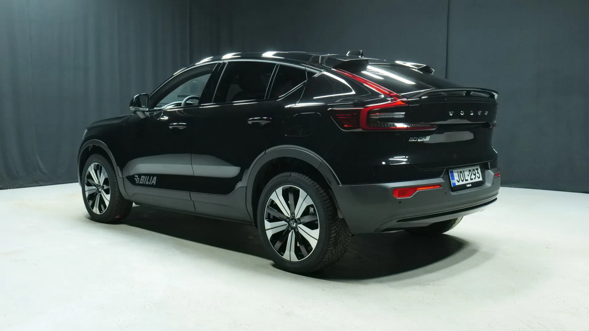 Autokuva 2 - JOL-293