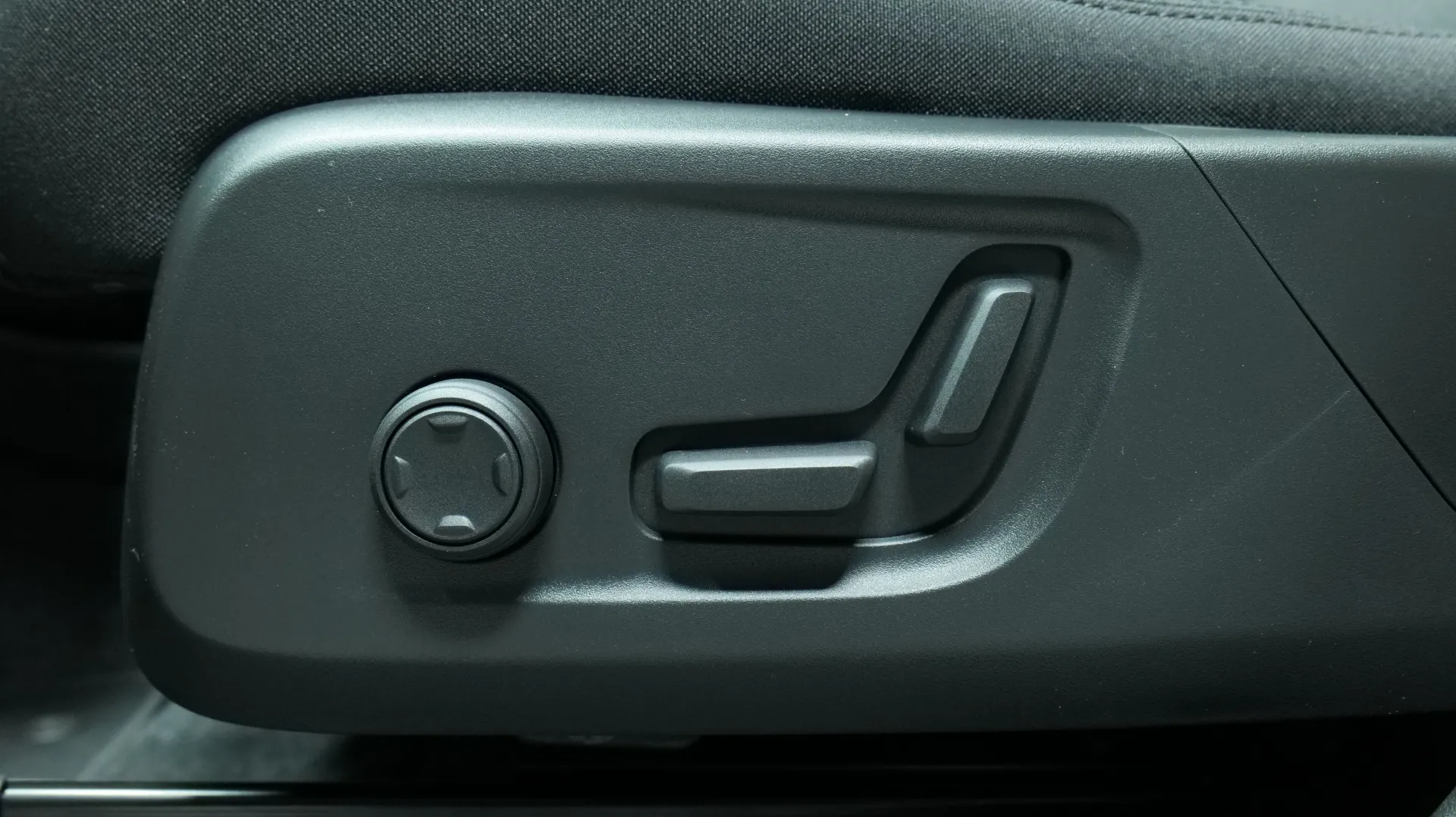 Autokuva 11 - JOL-293