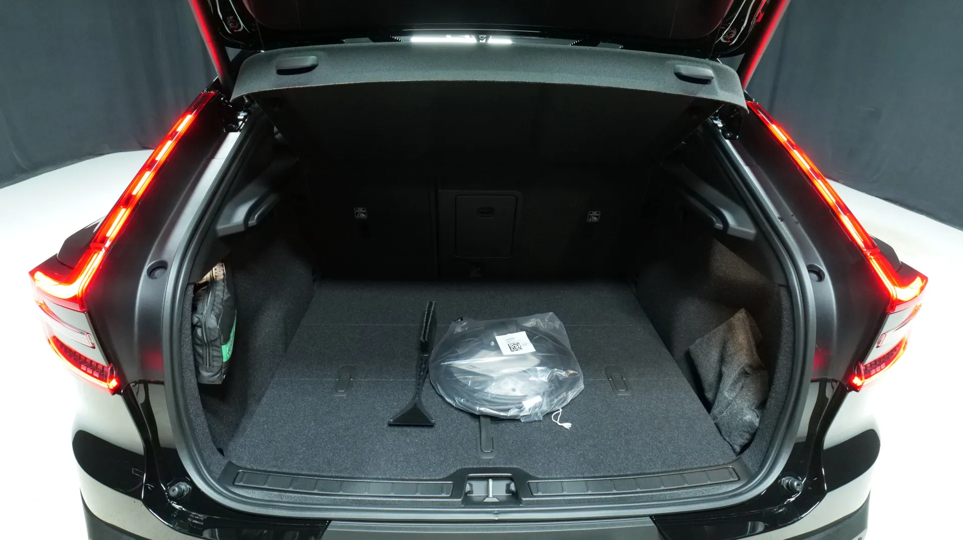 Autokuva 17 - JOL-293