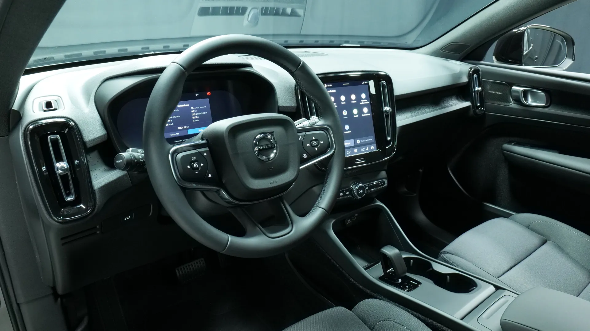 Autokuva 13 - JOL-293