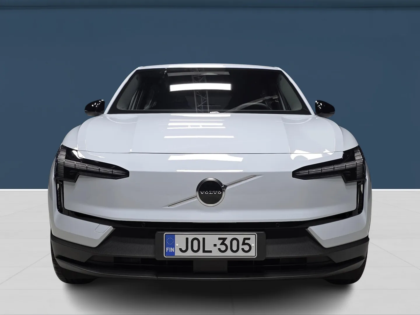 Autokuva 2 - JOL-305