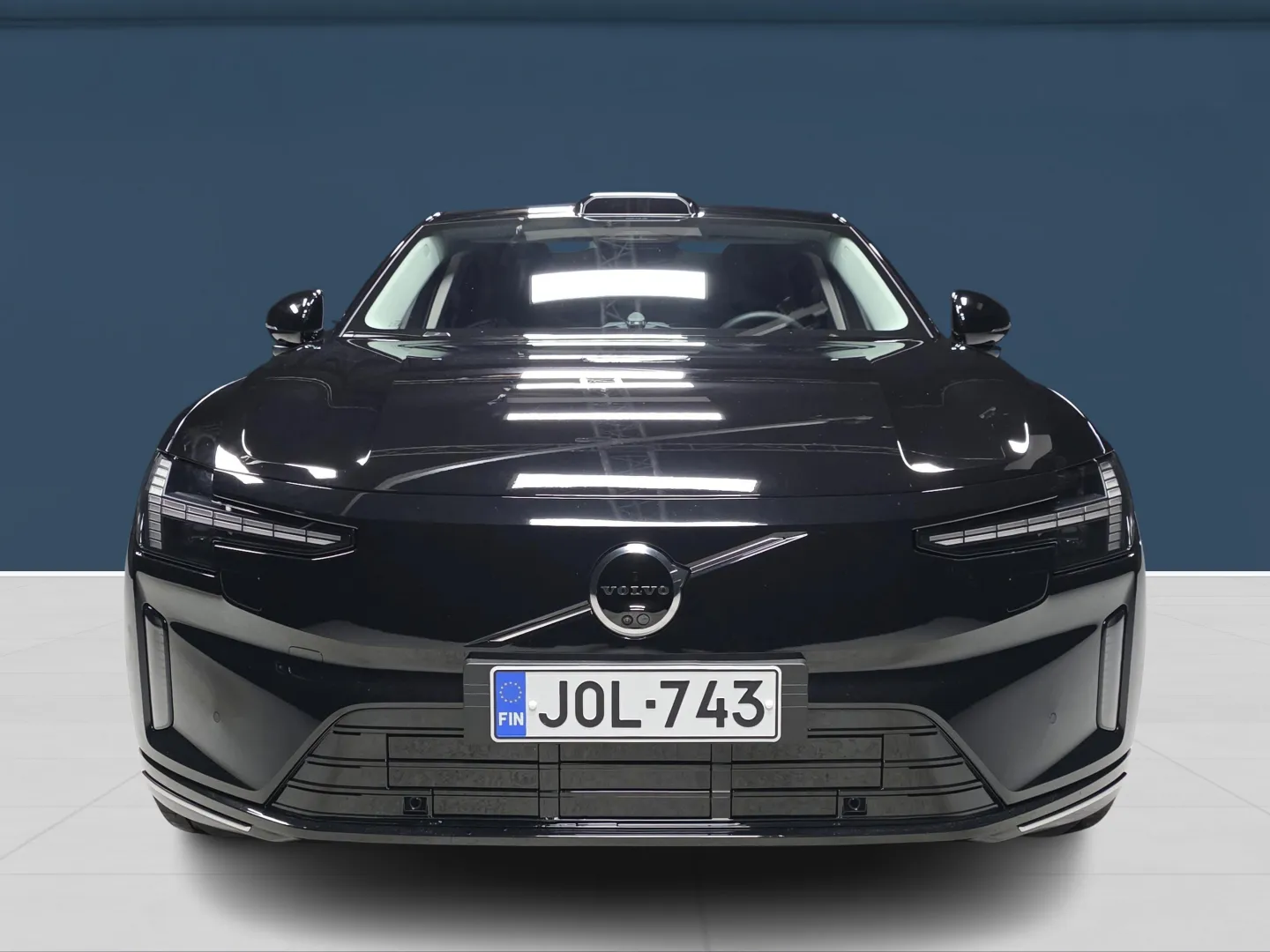 Autokuva 2 - JOL-743