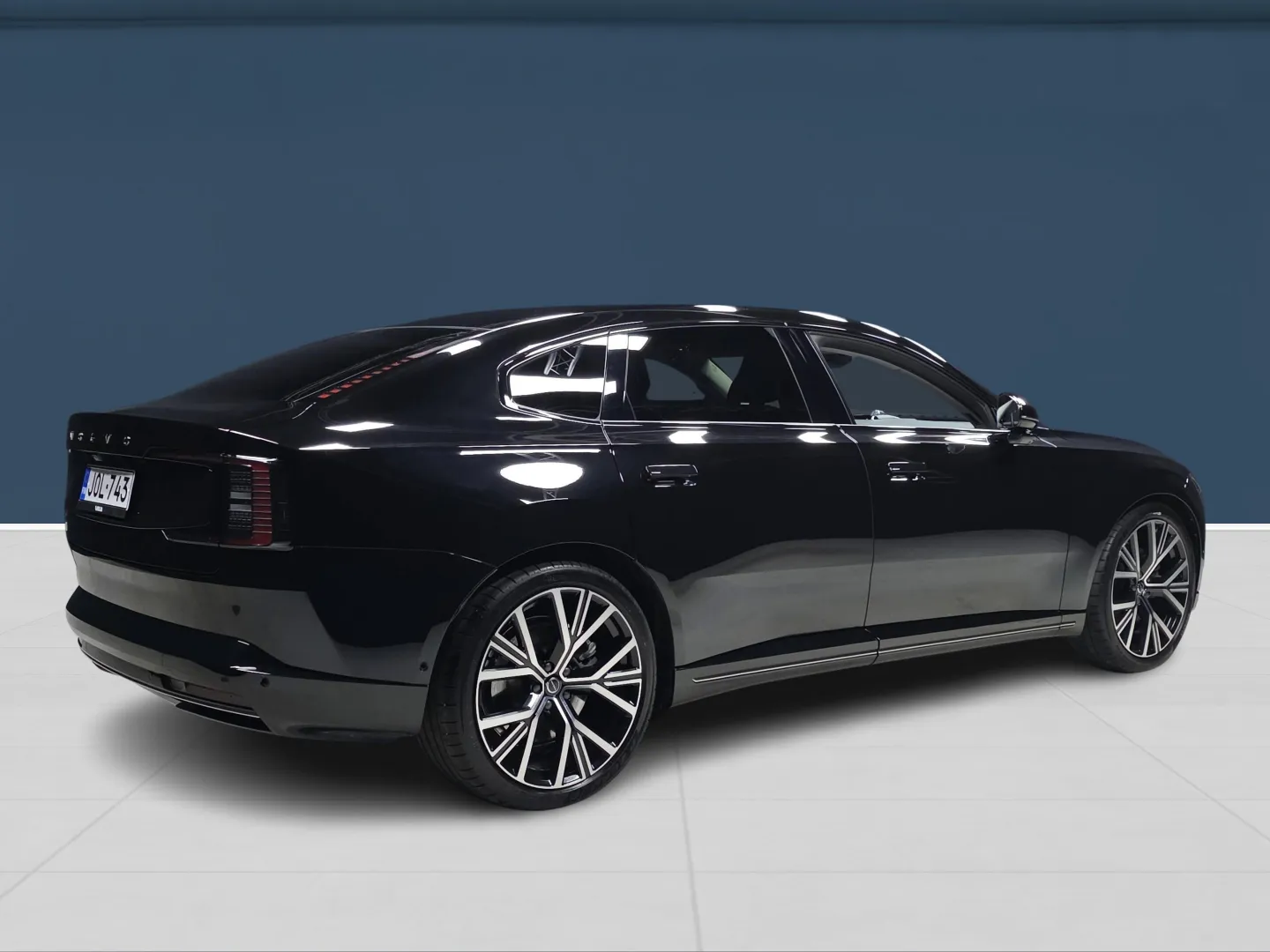 Autokuva 4 - JOL-743