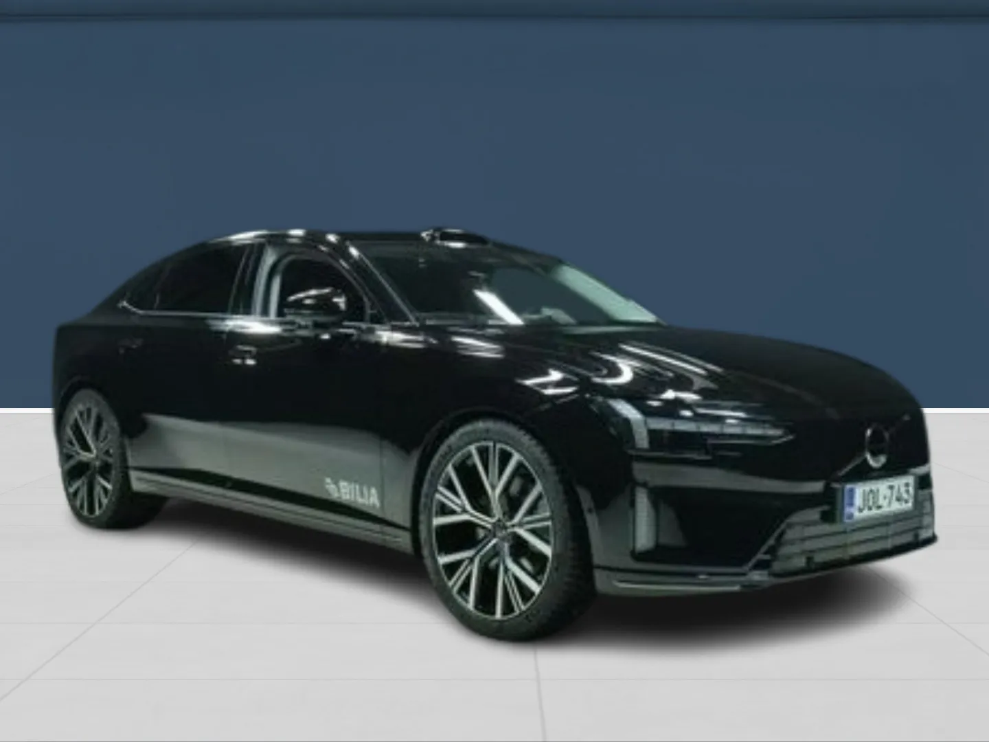 Autokuva 3 - JOL-743