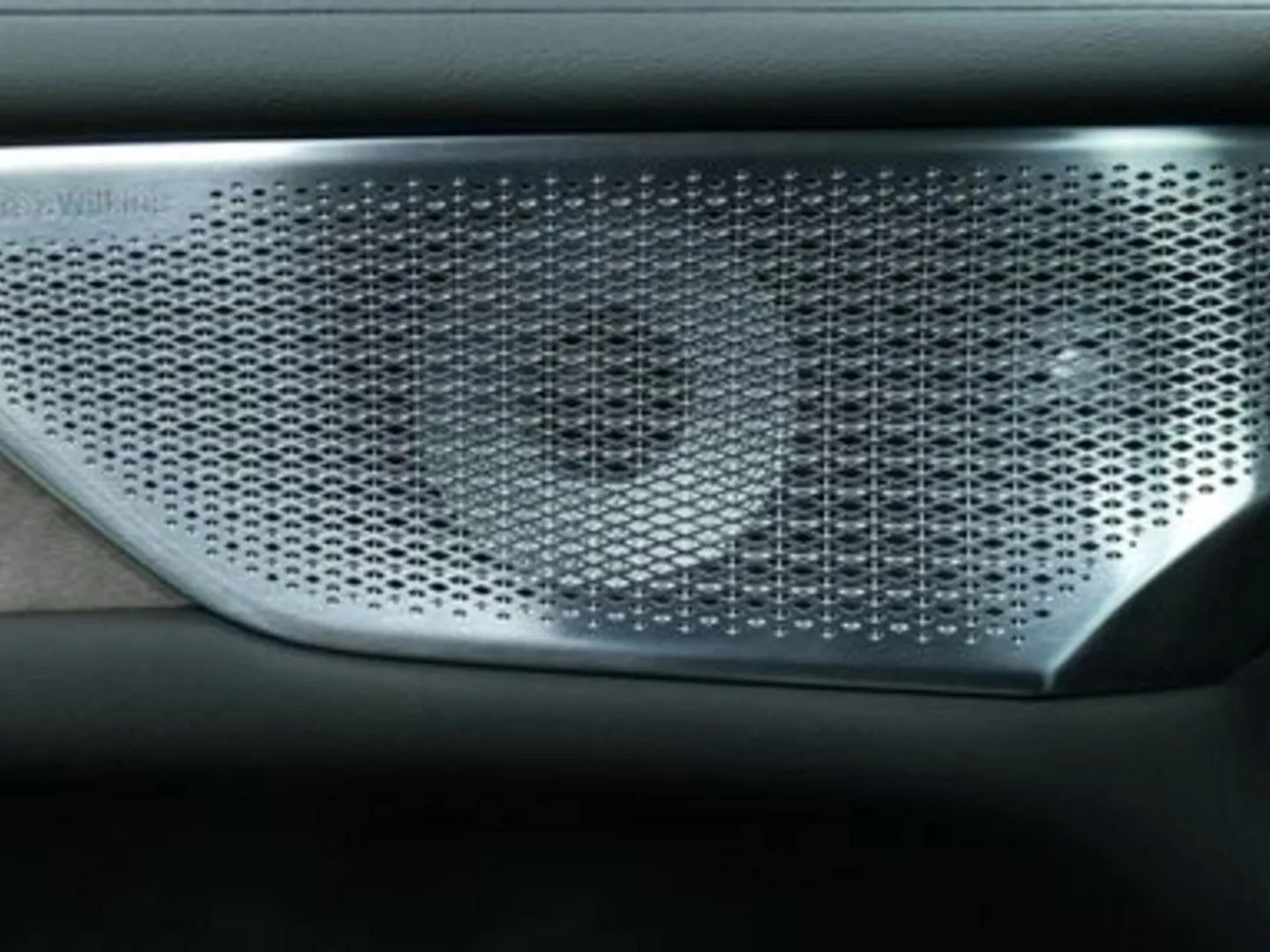 Autokuva 17 - JOL-743