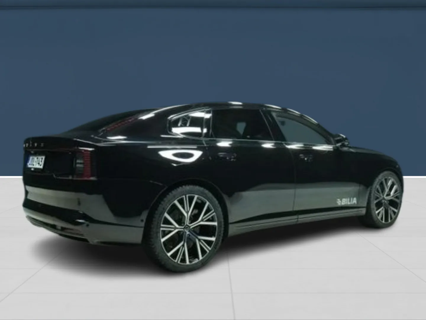 Autokuva 4 - JOL-743