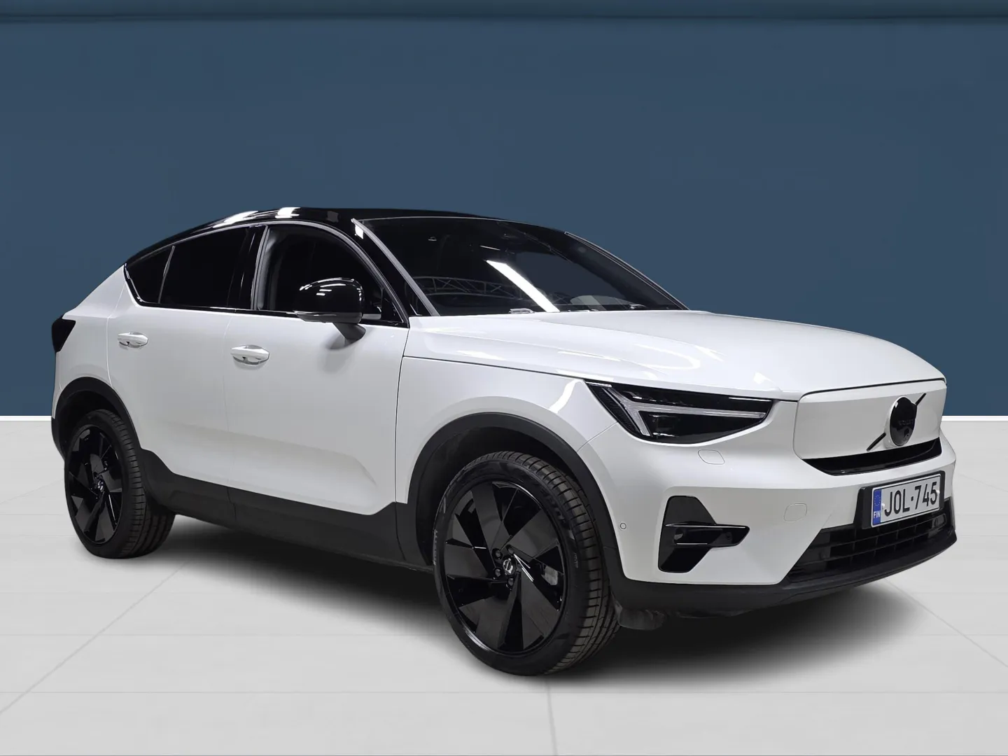 Autokuva 3 - JOL-745