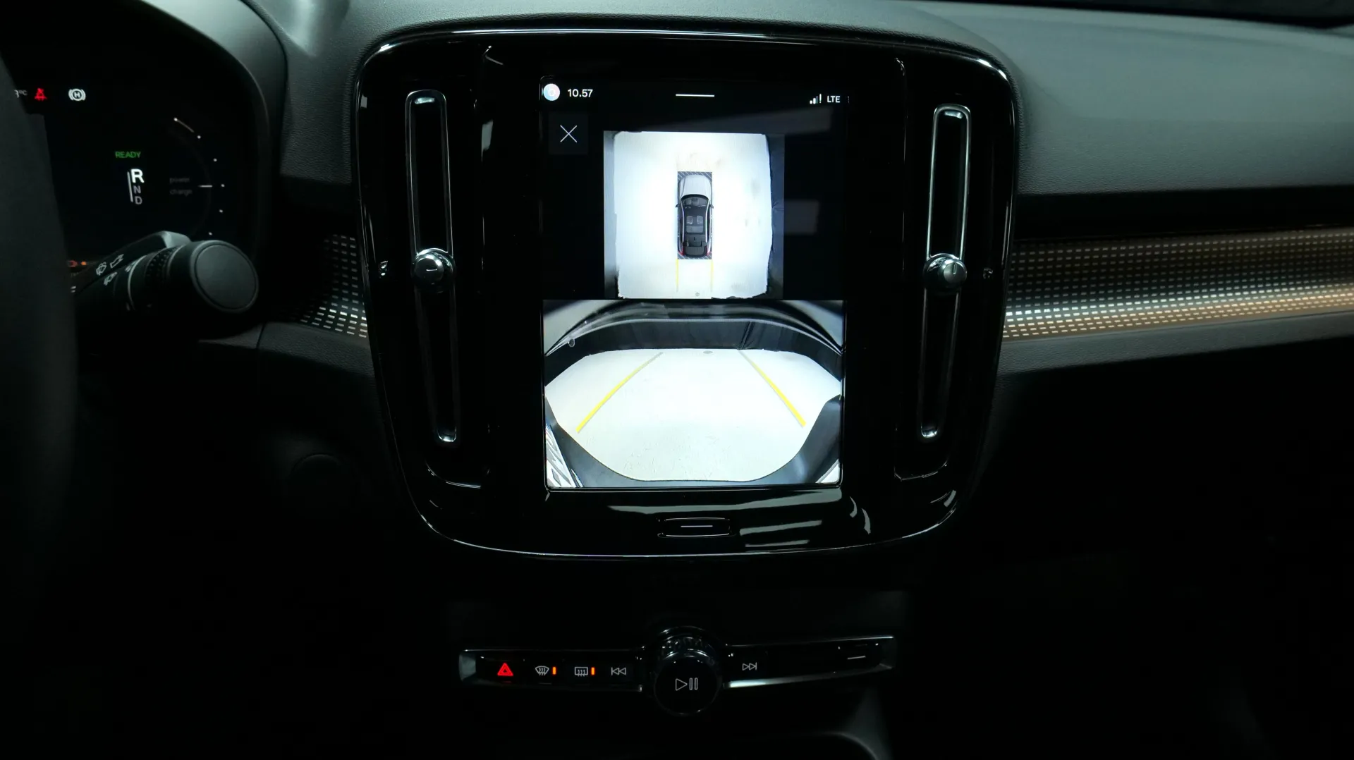 Autokuva 7 - JOM-956