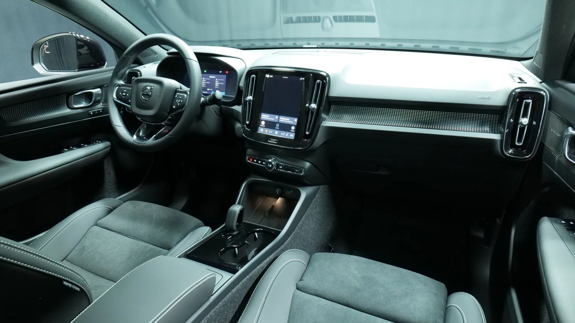 Autokuva 18 - JOM-956