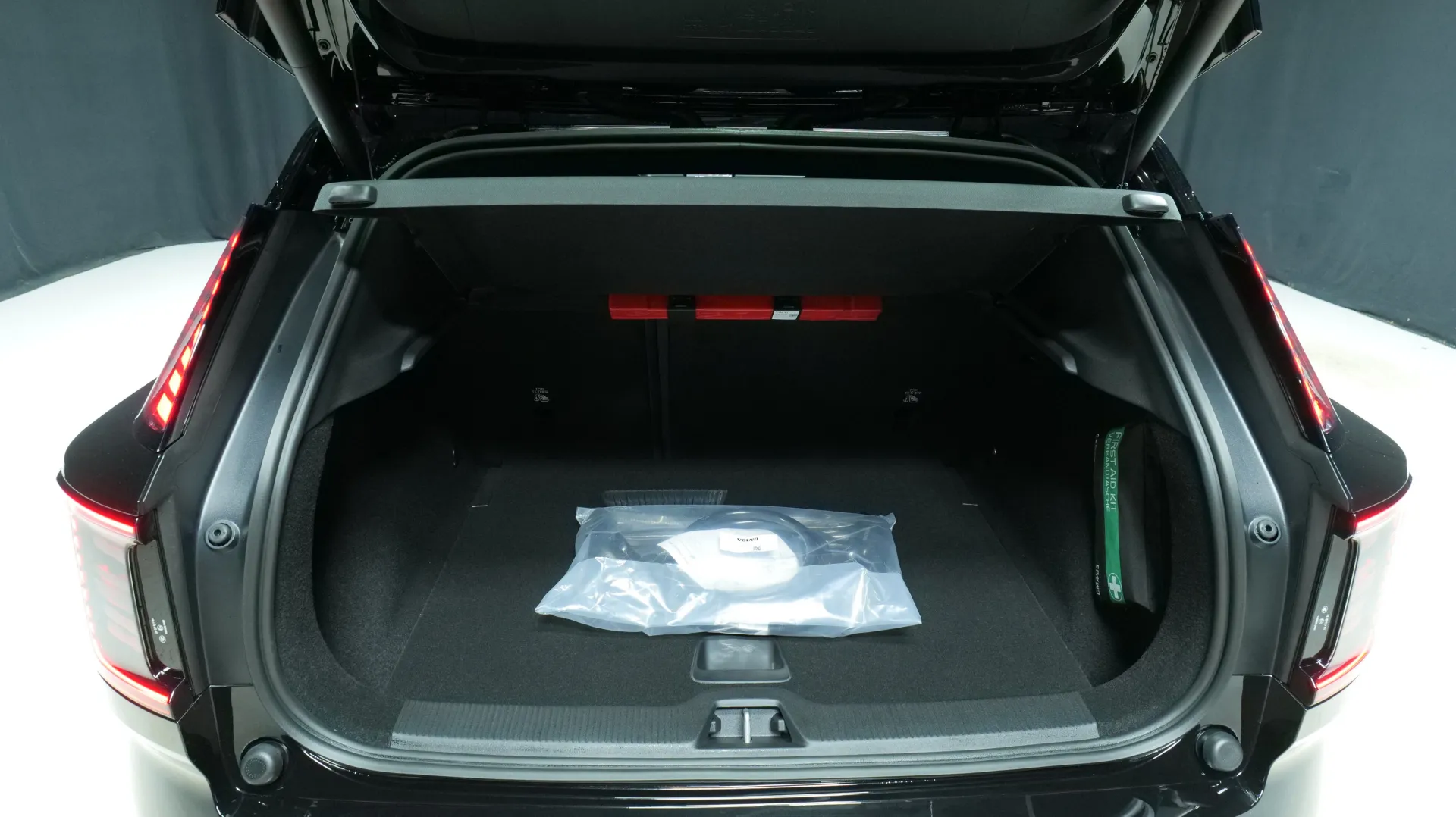 Autokuva 15 - JOM-958