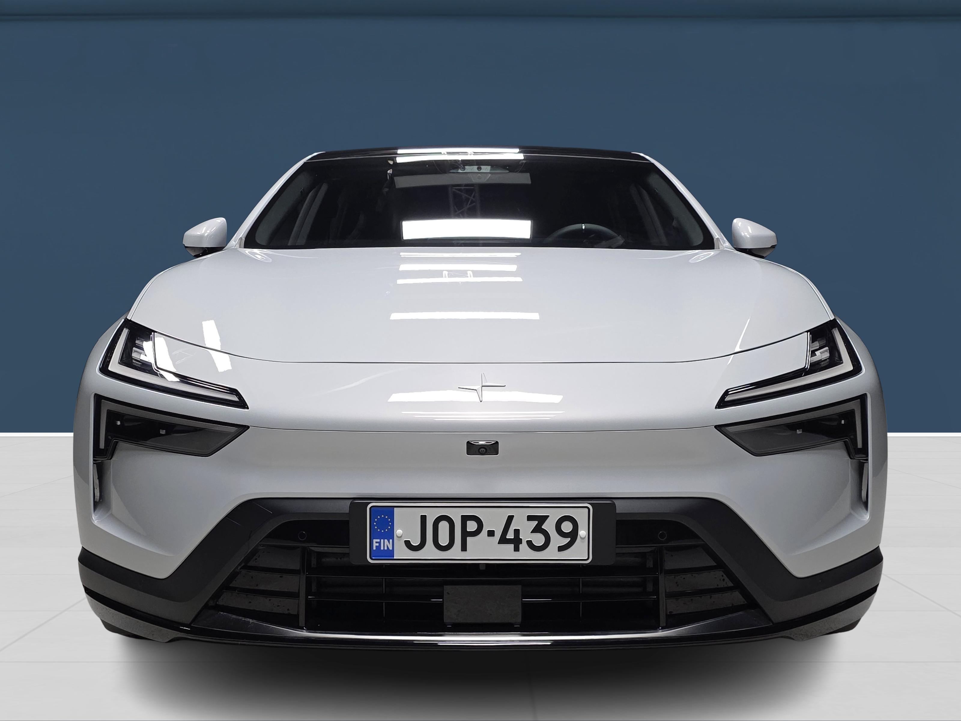 Polestar 4 2026, kuva 2/18