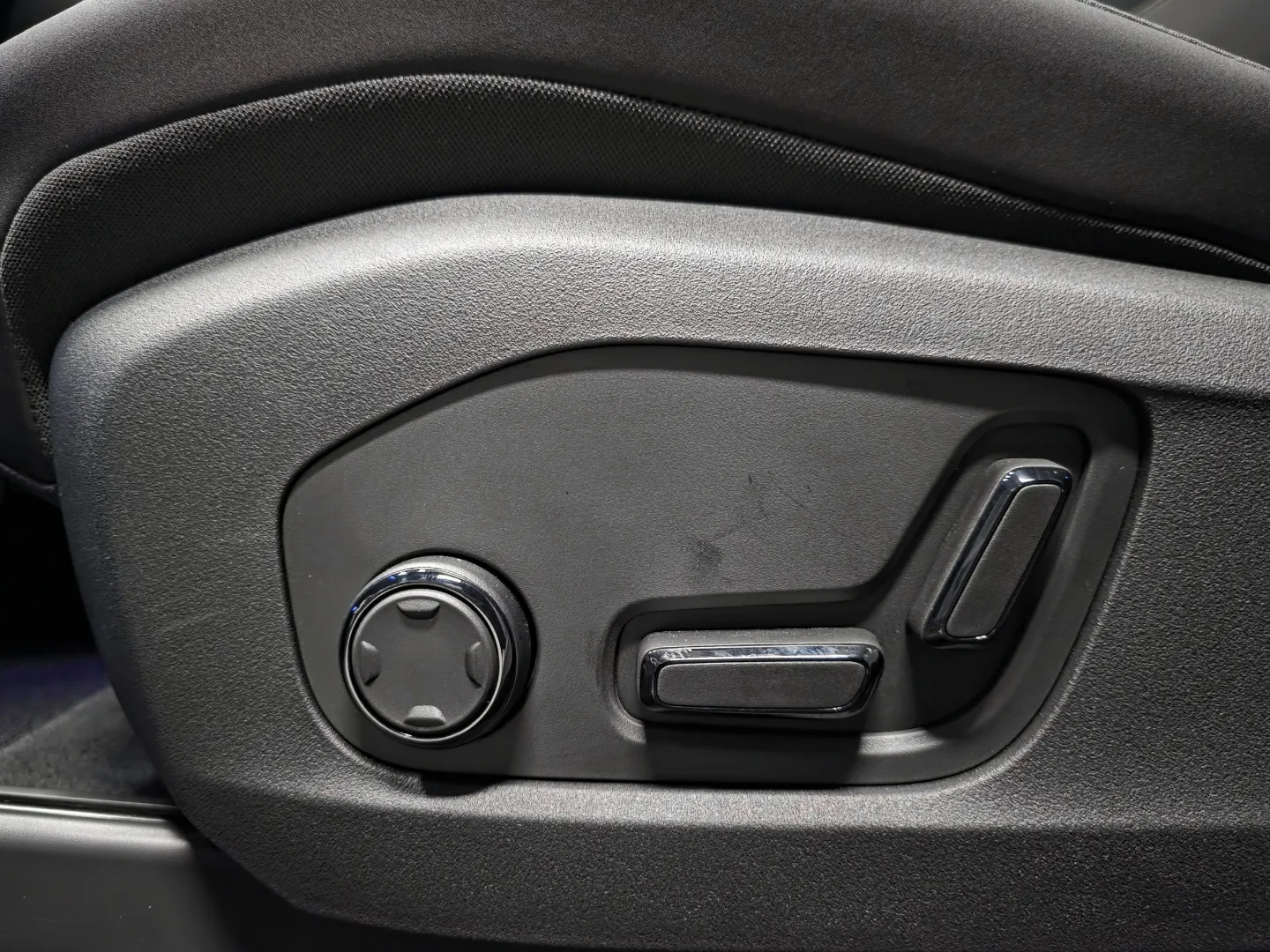 Polestar 4 JOP-440