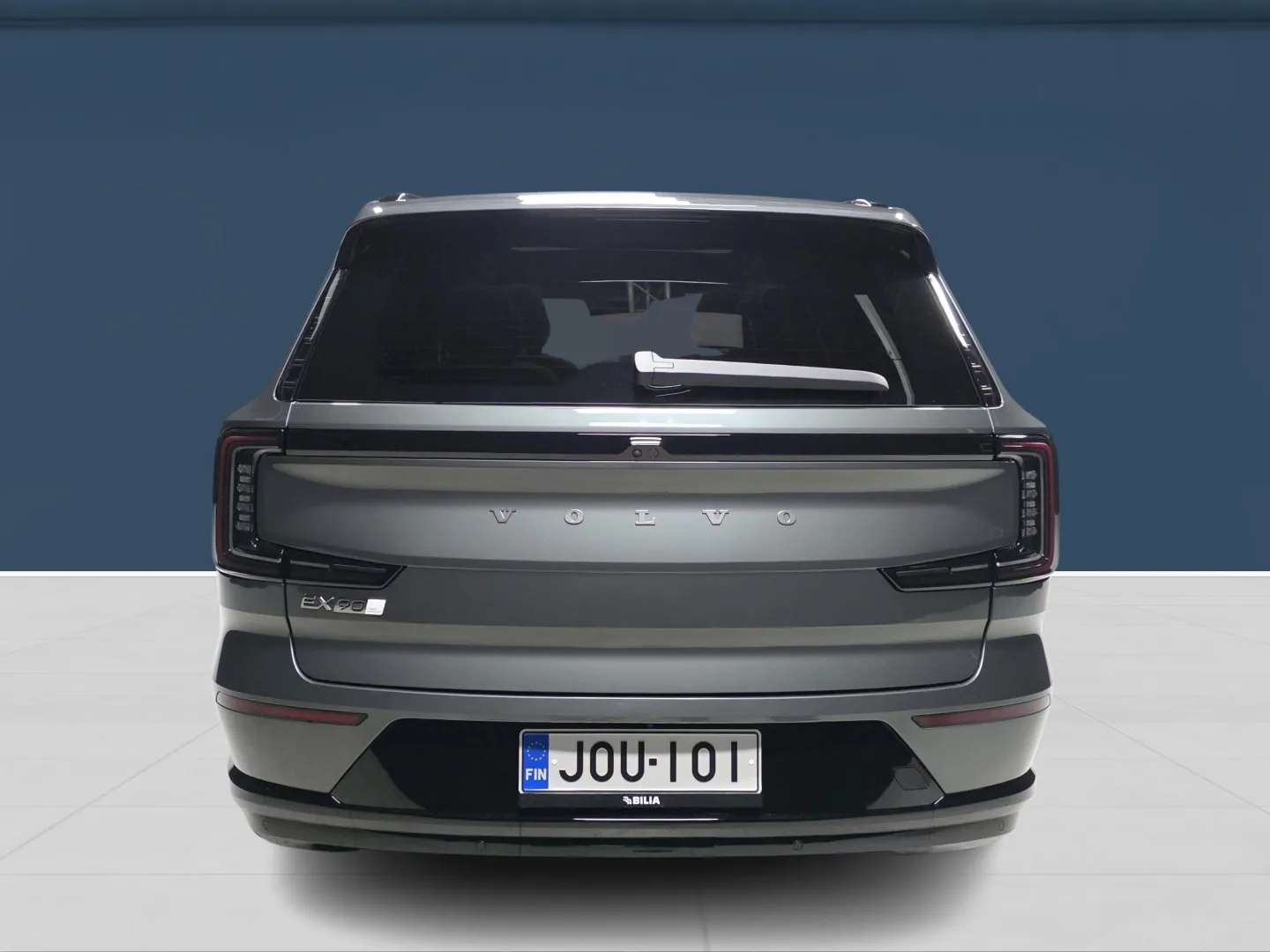 Autokuva 5 - JOU-101
