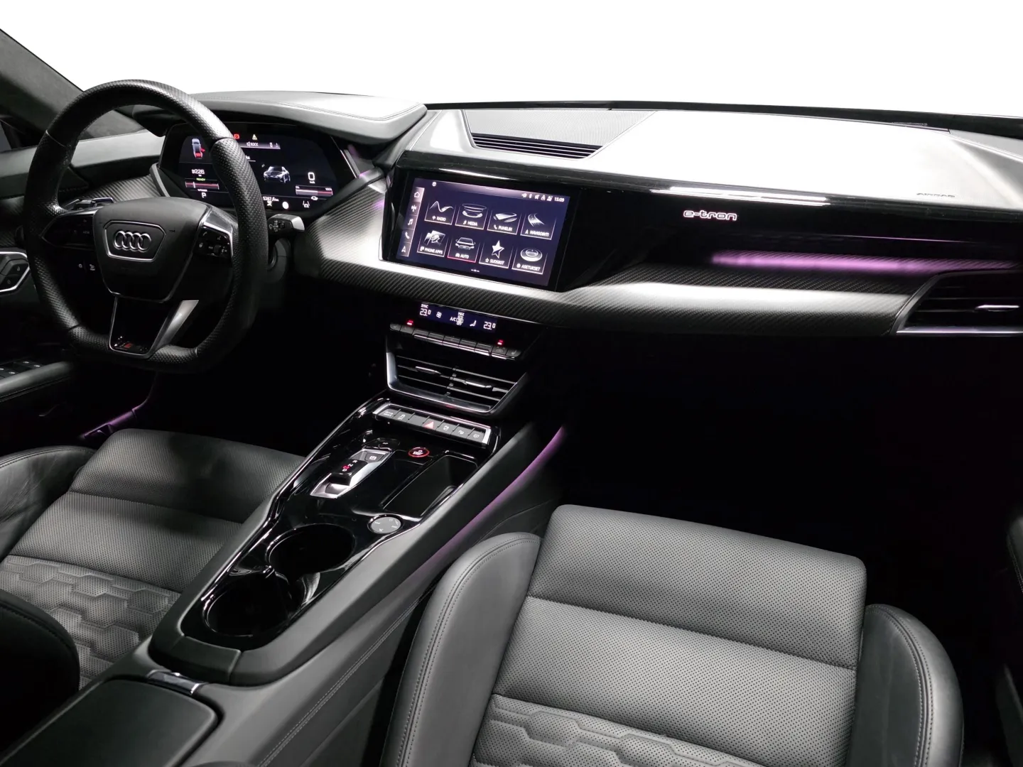 Autokuva 17 - JTO-300